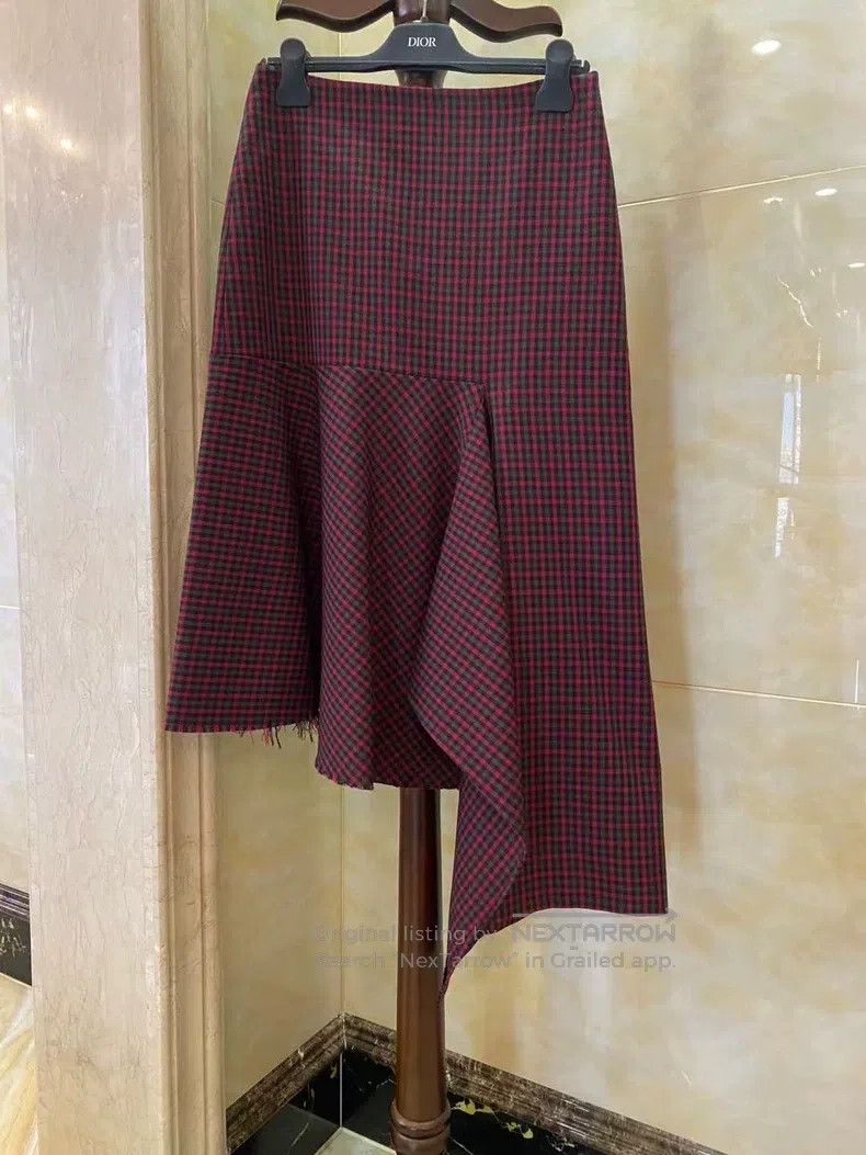 Balenciaga Balenciaga Wool Half Skirt Size 37" - 3 Thumbnail