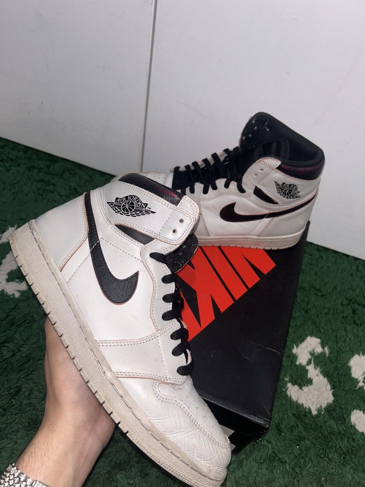 Jordan Brand Size 11 - Air Jordan 1 Retro SB High NYC to Paris Preowned Size US 11 / EU 44 - 1 Thumbnail