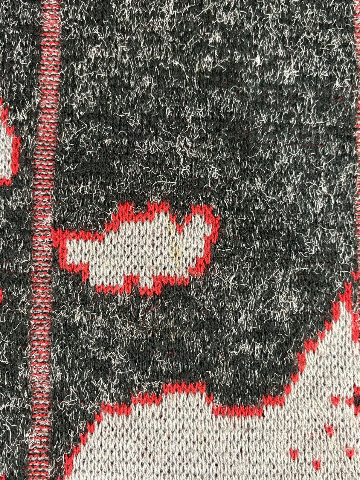 Vintage Vintage Promo Uomo Wool Pullover Sweater | $25 Size US M / EU 48-50 / 2 - 3 Thumbnail