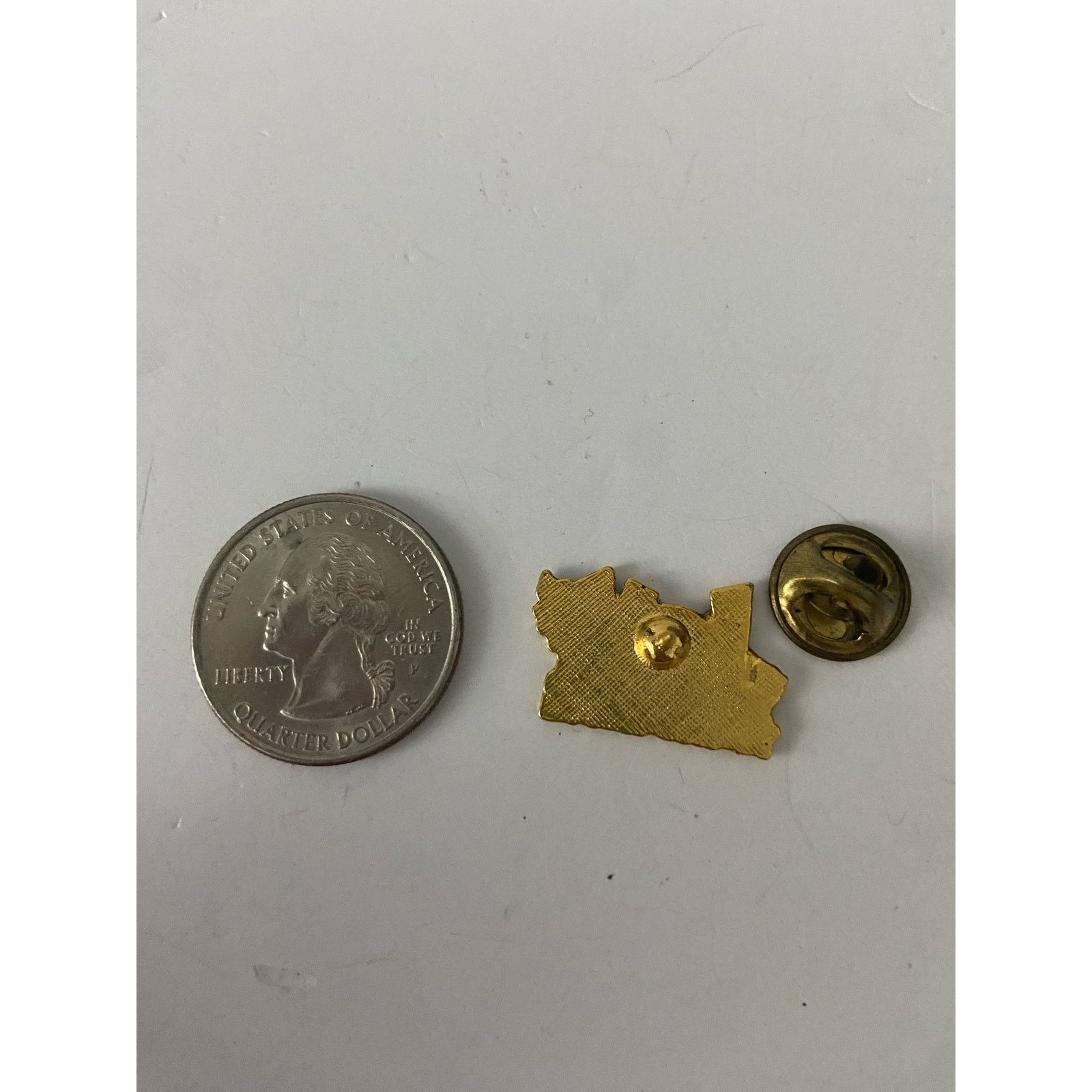 Other Joy to the world pin gold tone Size ONE SIZE - 2 Thumbnail