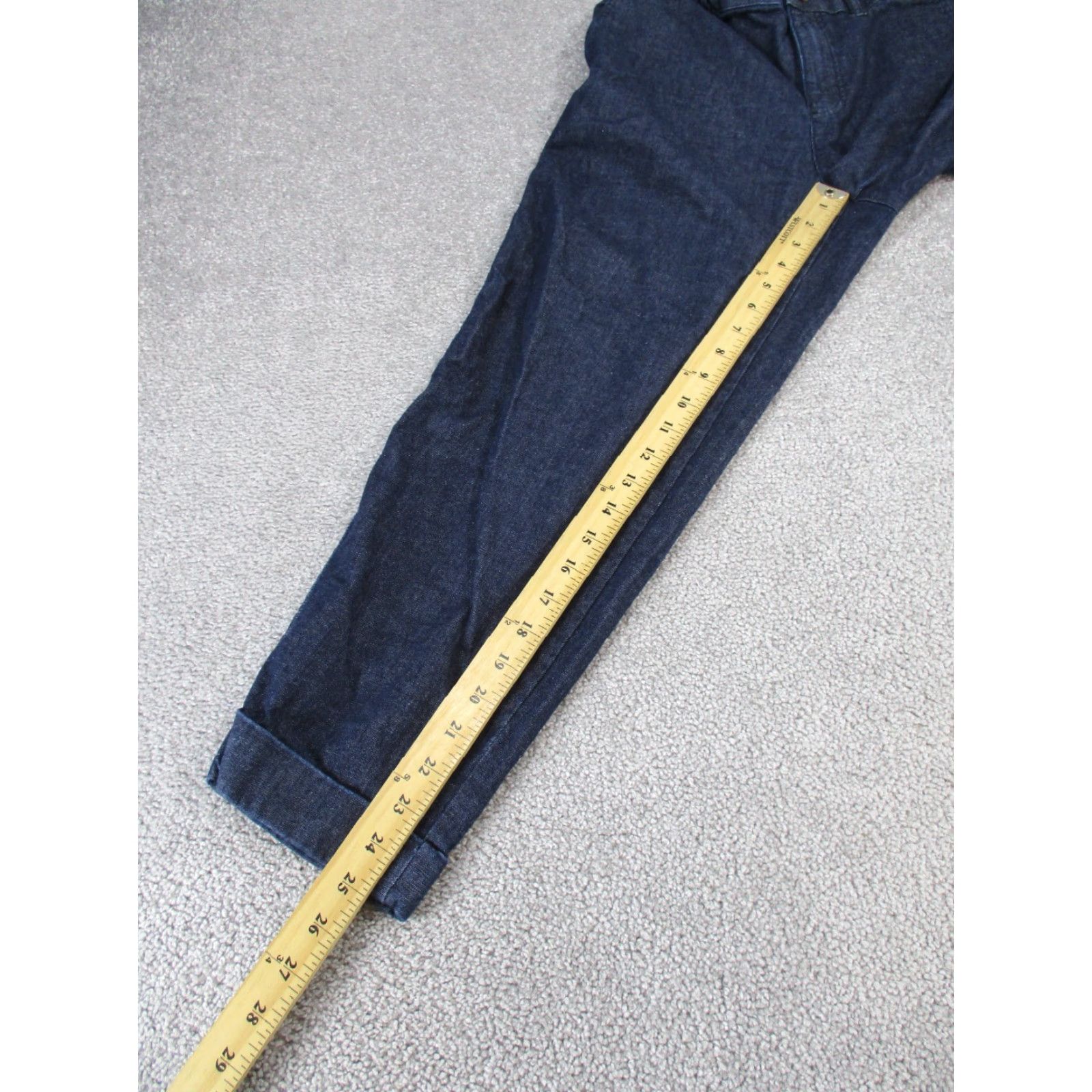 Zara VINTAGE Zara Womens Jeans Size 2 Dark Wash Tapered Cropped Ankle Zipper Denim Size 26" / US 2 / IT 38 - 4 Thumbnail