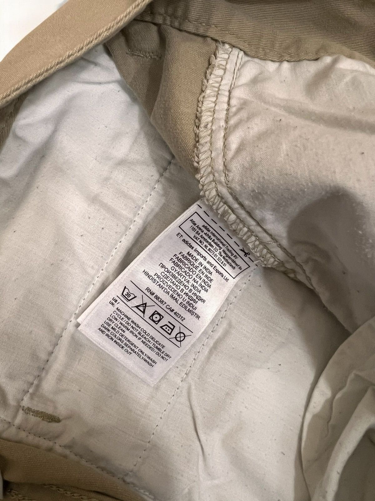 Adidas Adidas NEO chino shorts size W31 Size US 31 - 5 Thumbnail