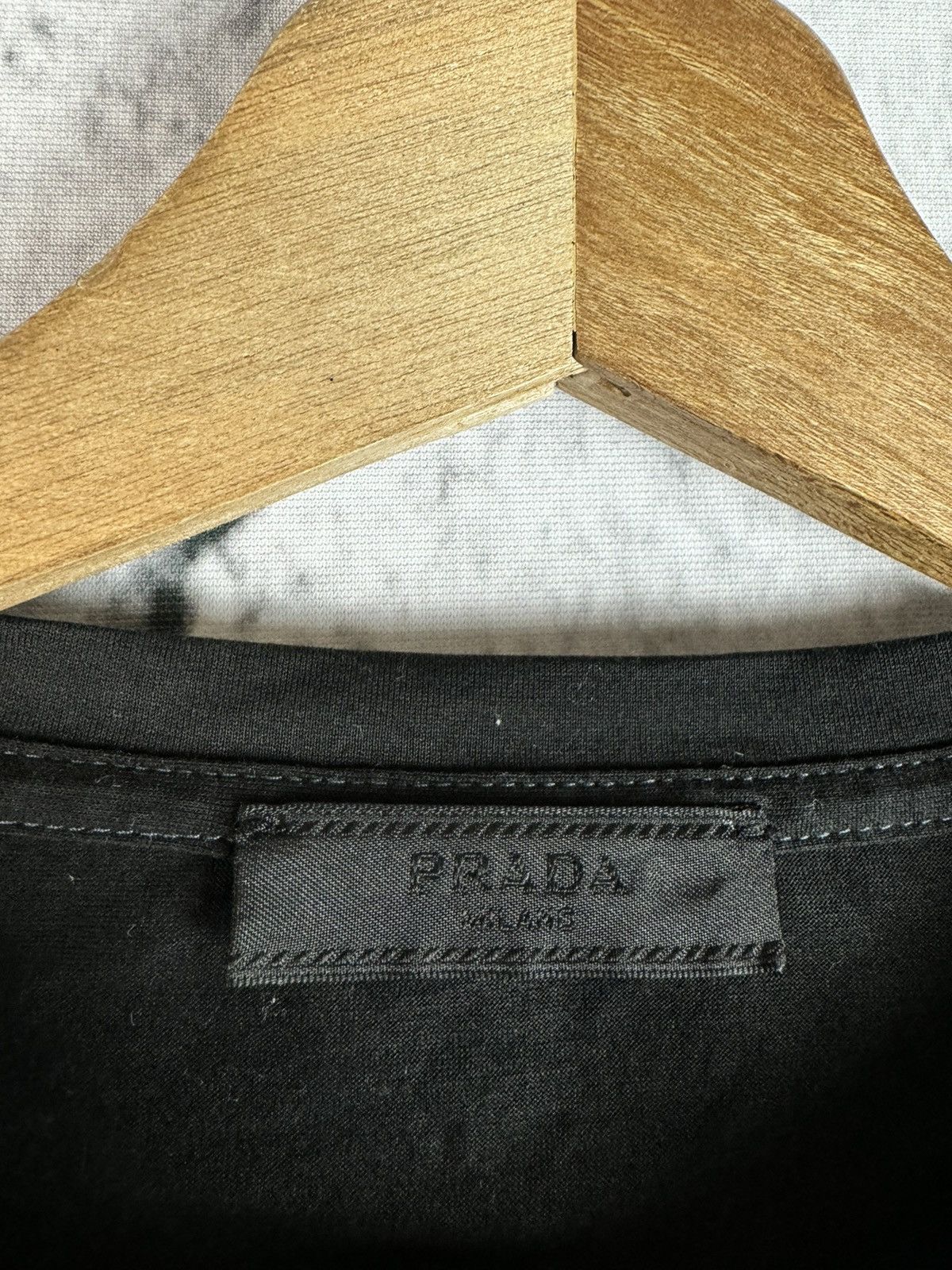 Prada Prada Shirt Long Sleeve Luxury Men Size M Black Size US M / EU 48-50 / 2 - 3 Thumbnail