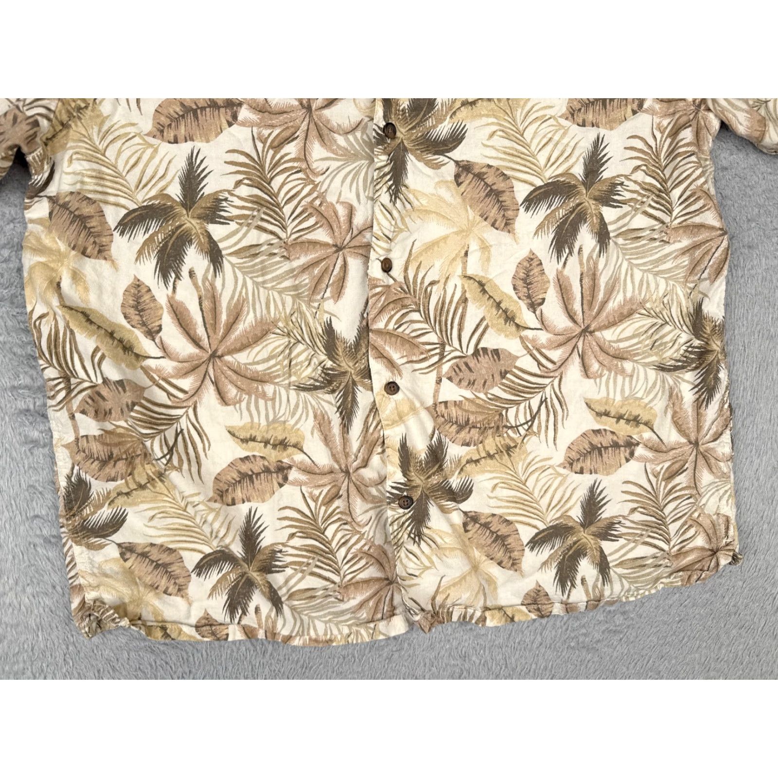 Old Navy Old Navy Button-Up Shirt Men Large Beige Floral Leaf Hawaiian Cotton Blend Pocket Size US L / EU 52-54 / 3 - 5 Thumbnail
