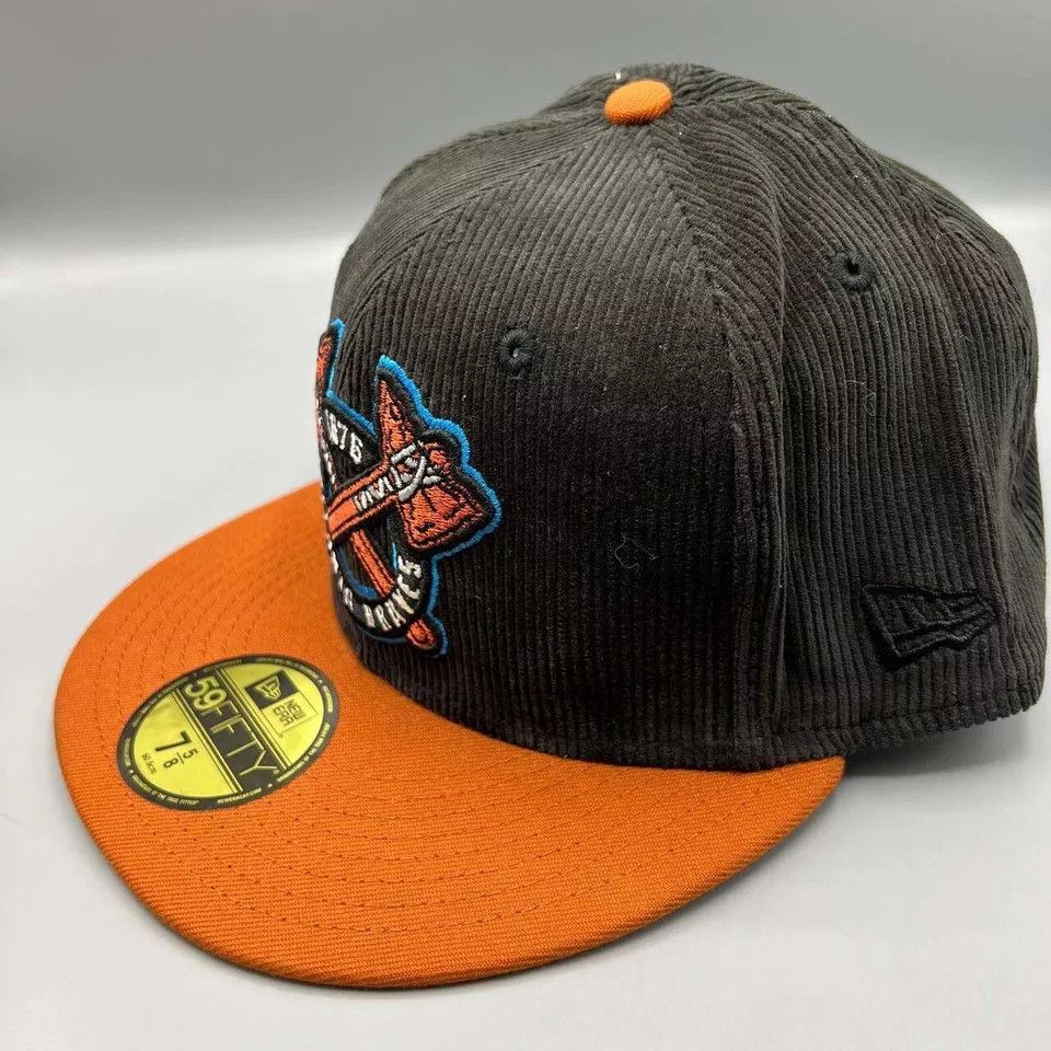 New Era Atlanta Braves Hat Men 7 5/8 Black Corduroy MLB Fitted Cap Size ONE SIZE - 4 Thumbnail