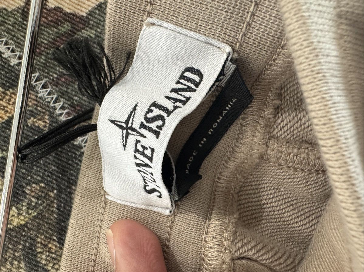 Stone Island Stone Island Bermuda Sweat Short Tan Size US 34 / EU 50 - 2 Thumbnail