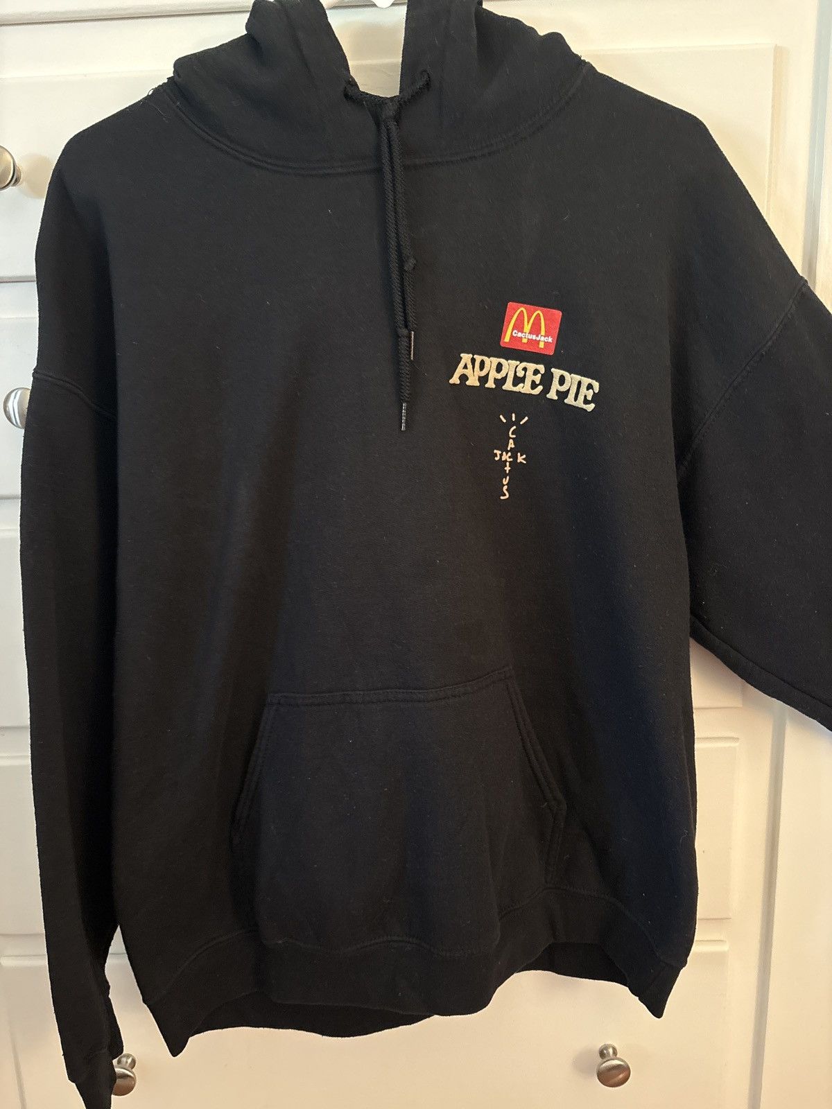 Travis Scott Travis Scott x McDonald’s Apple Pie Hoodie Size US M / EU 48-50 / 2 - 1 Thumbnail