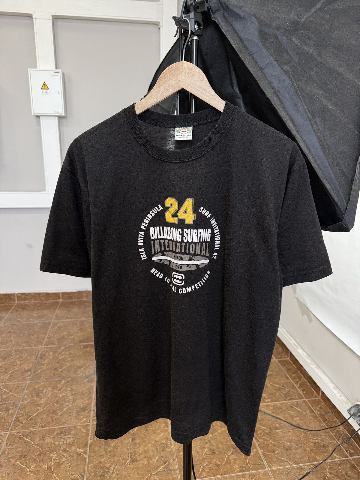 Billabong 🇺🇸 Vintage 90s Billabong Surfing International Australia Tee Size US L / EU 52-54 / 3 - 2 Thumbnail