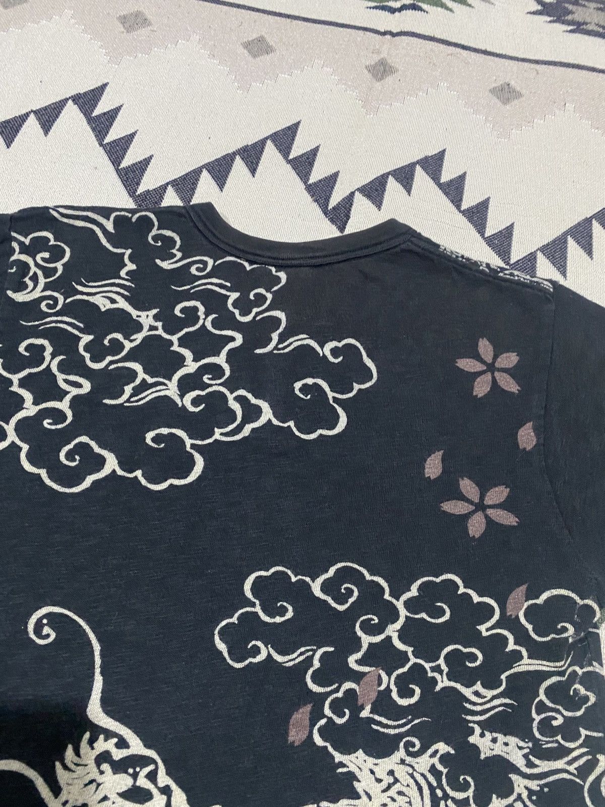 Karakuri Tamashii 2000s KARAKURI TAMASHI STYLE DRAGON DESIGN HALF BUTTON SHIRT Size US M / EU 48-50 / 2 - 14 Thumbnail