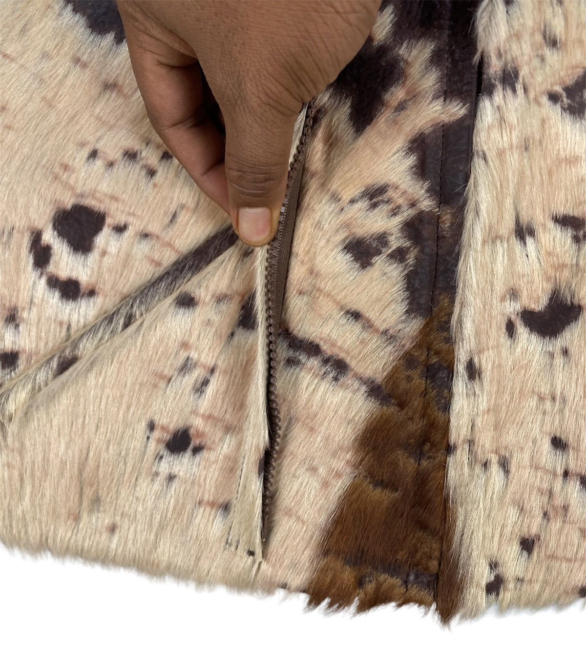 Yohji Yamamoto 🔥GRAIL ICONIC🔥Yohji Yamamoto Pour Homme Calf Skin Fur Vest Size US M / EU 48-50 / 2 - 10 Thumbnail