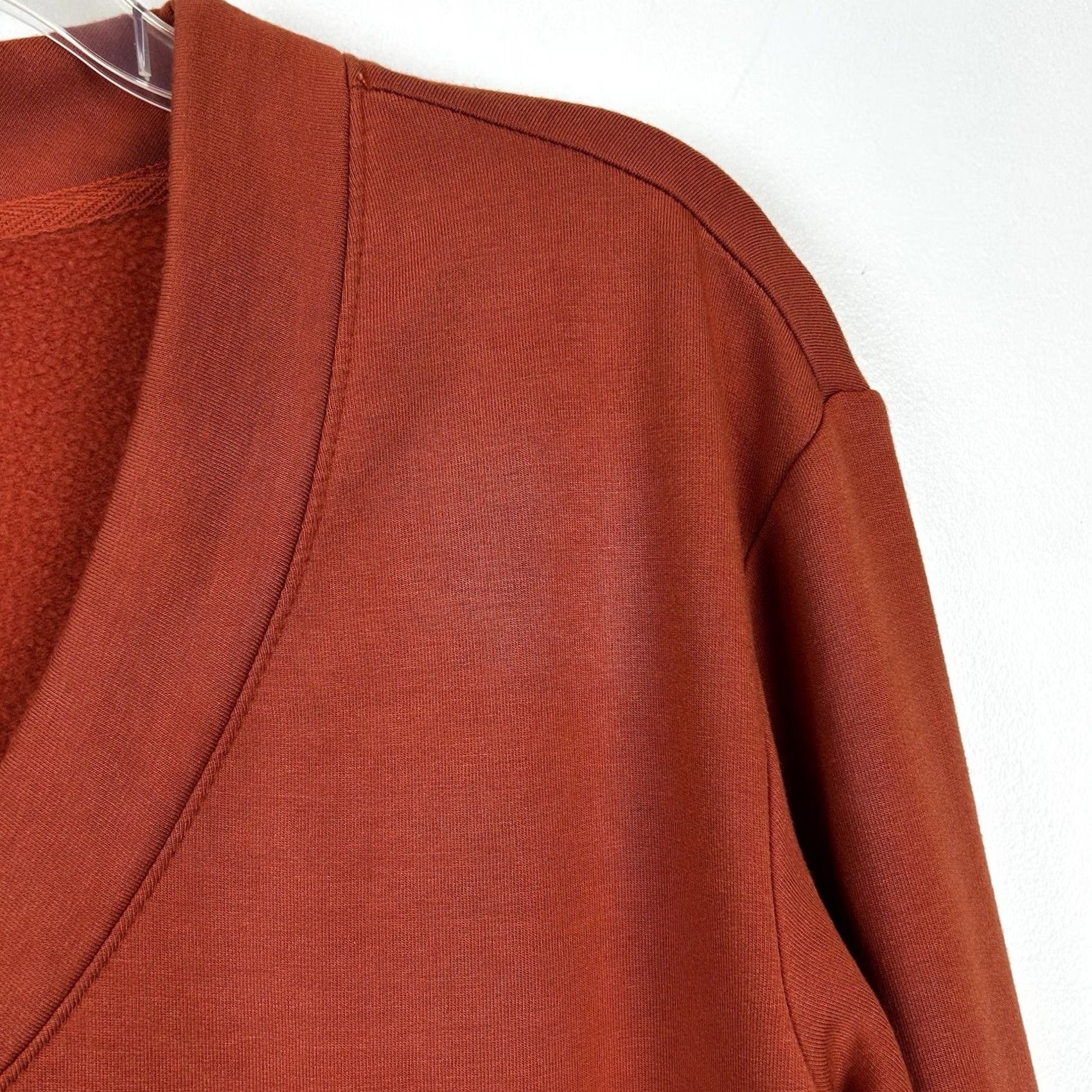 Orvis Orvis Sweatshirt Womens Small Tunic V-Neck Lightweight Collarless Knit Pullover Size S / US 4 / IT 40 - 5 Thumbnail