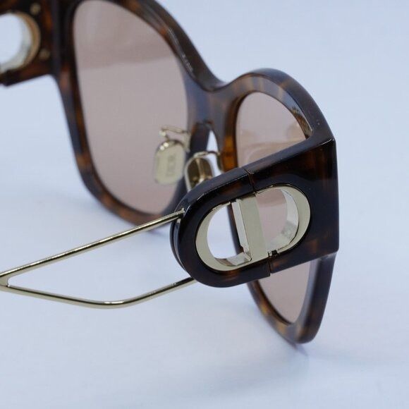 Dior 🕶️ New Dior 30MONTAIGNE B2U 26L0 Sunglasses - Light Havana Size ONE SIZE - 8 Thumbnail