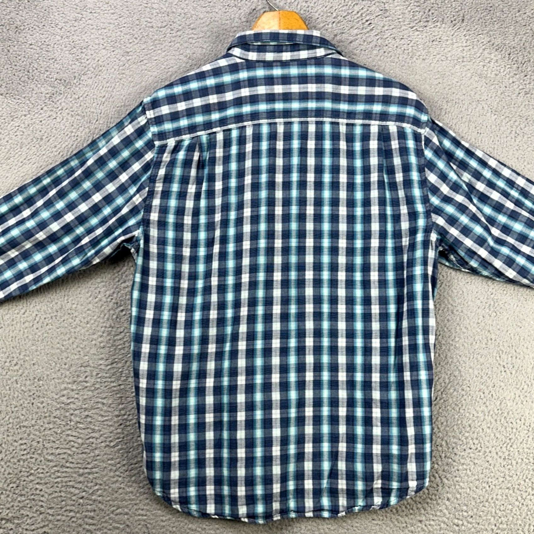 Tommy Bahama Tommy Bahama Shirt Mens Large Blue White Plaid Button Down Long Sleeve Casual Size US L / EU 52-54 / 3 - 3 Thumbnail