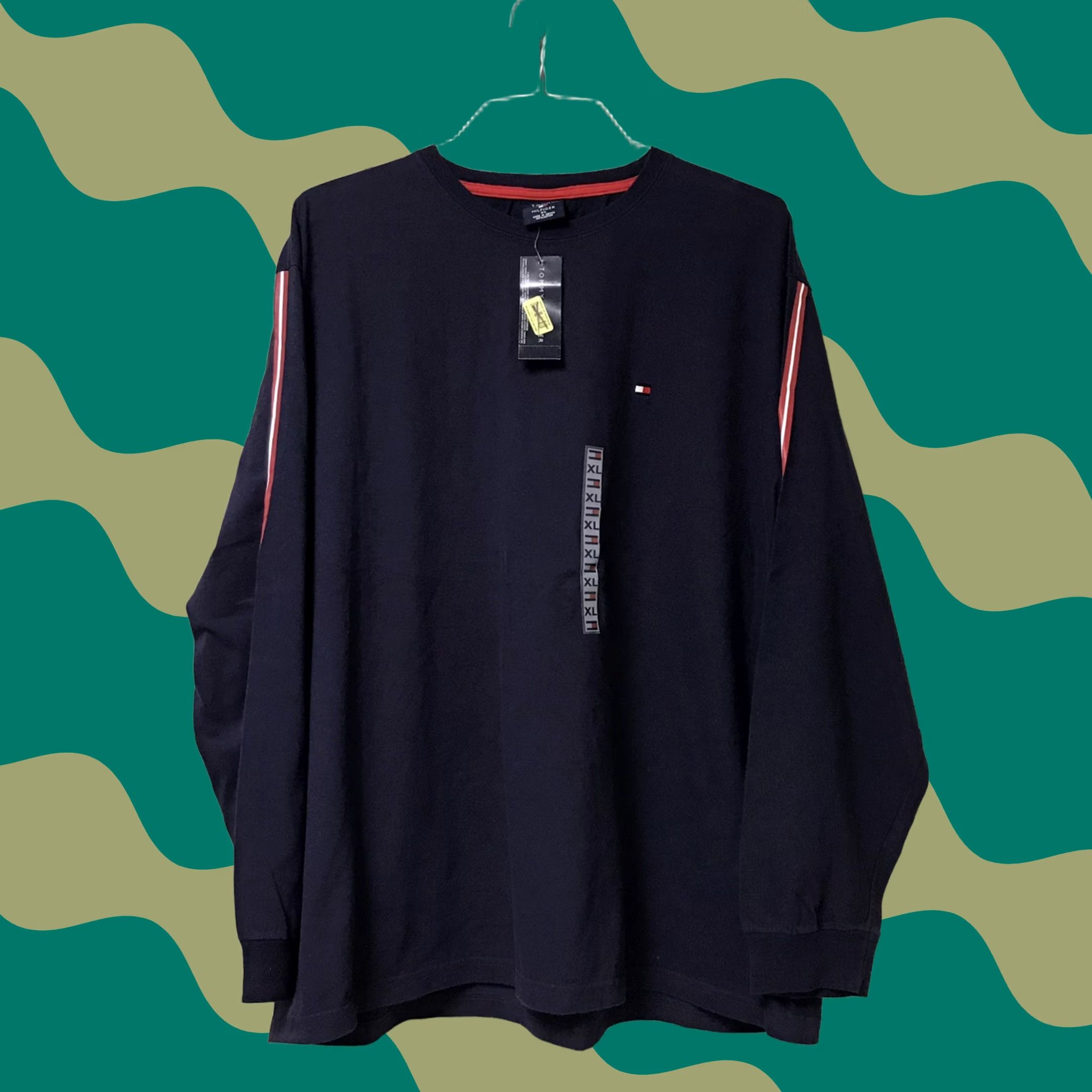 Tommy Hilfiger VINTAGE Tommy Hilfiger Men Dark Blue Logo Spell-Out Long Sleeve T-Shirt XL Shirt Mens Size US XL / EU 56 / 4 - 1 Thumbnail