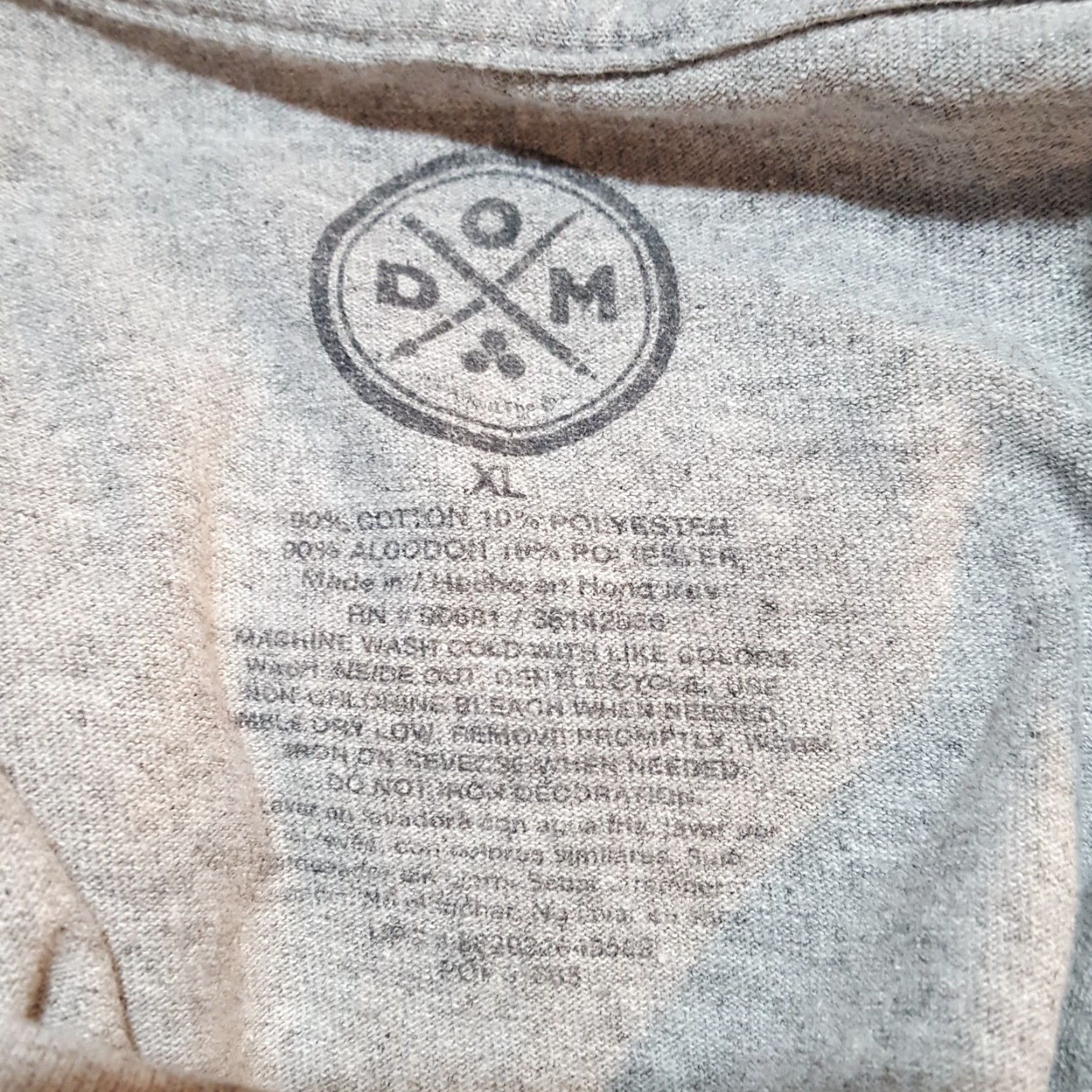 Vintage VINTAGE ODM Winter Moon Wolf T-Shirt Mens XL Gray Cotton Embroidered Logo 00s Y2K Animal Nature Dogs Retro Vintage Shirt Mens XL Gray Size US XL / EU 56 / 4 - 8 Thumbnail