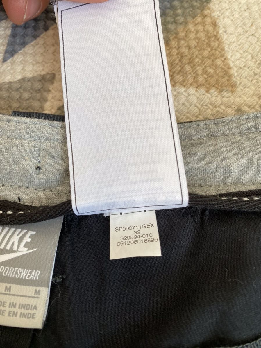 Nike Vtg Nike Cotton Embroidered Swoosh Cargo Shorts Size US 32 / EU 48 - 13 Thumbnail