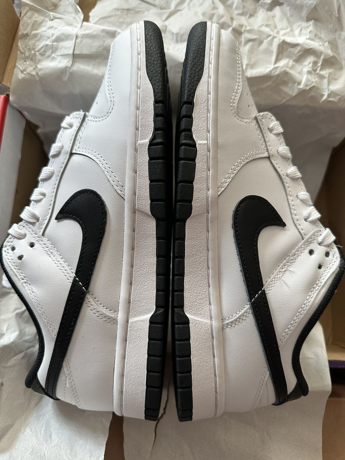 Nike Nike Dunk Low White Black Size US 7.5 / EU 40-41 - 3 Thumbnail