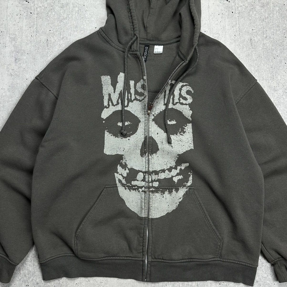 Band Tees Misfits Zip-hoodie big skull Washed 90s H&M Merch Rock Metal Size US M / EU 48-50 / 2 - 4 Thumbnail