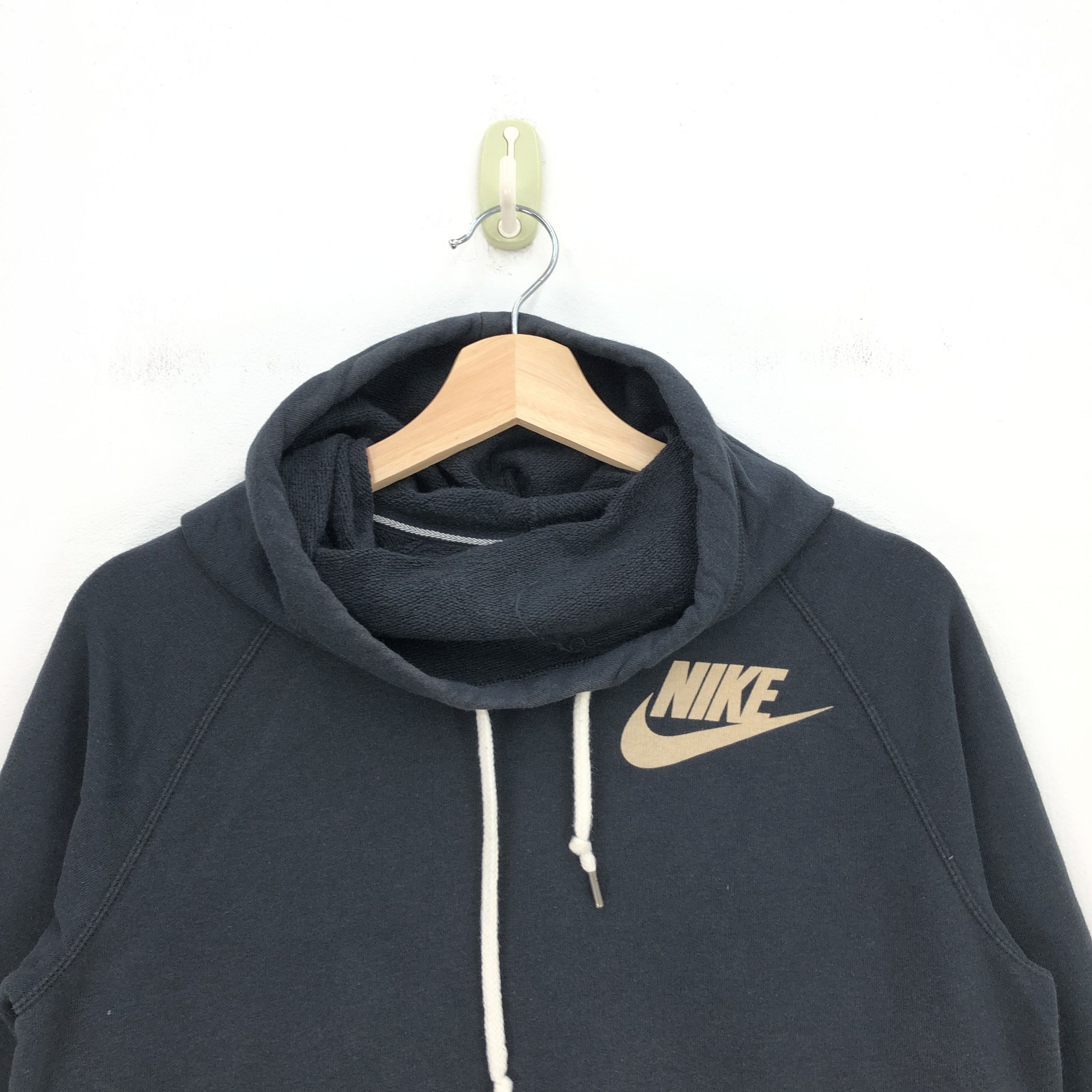 Nike Nike Sweatshirt Hoodie Nike Swoosh Sweater Hooded Jumper Size S / US 4 / IT 40 - 3 Thumbnail