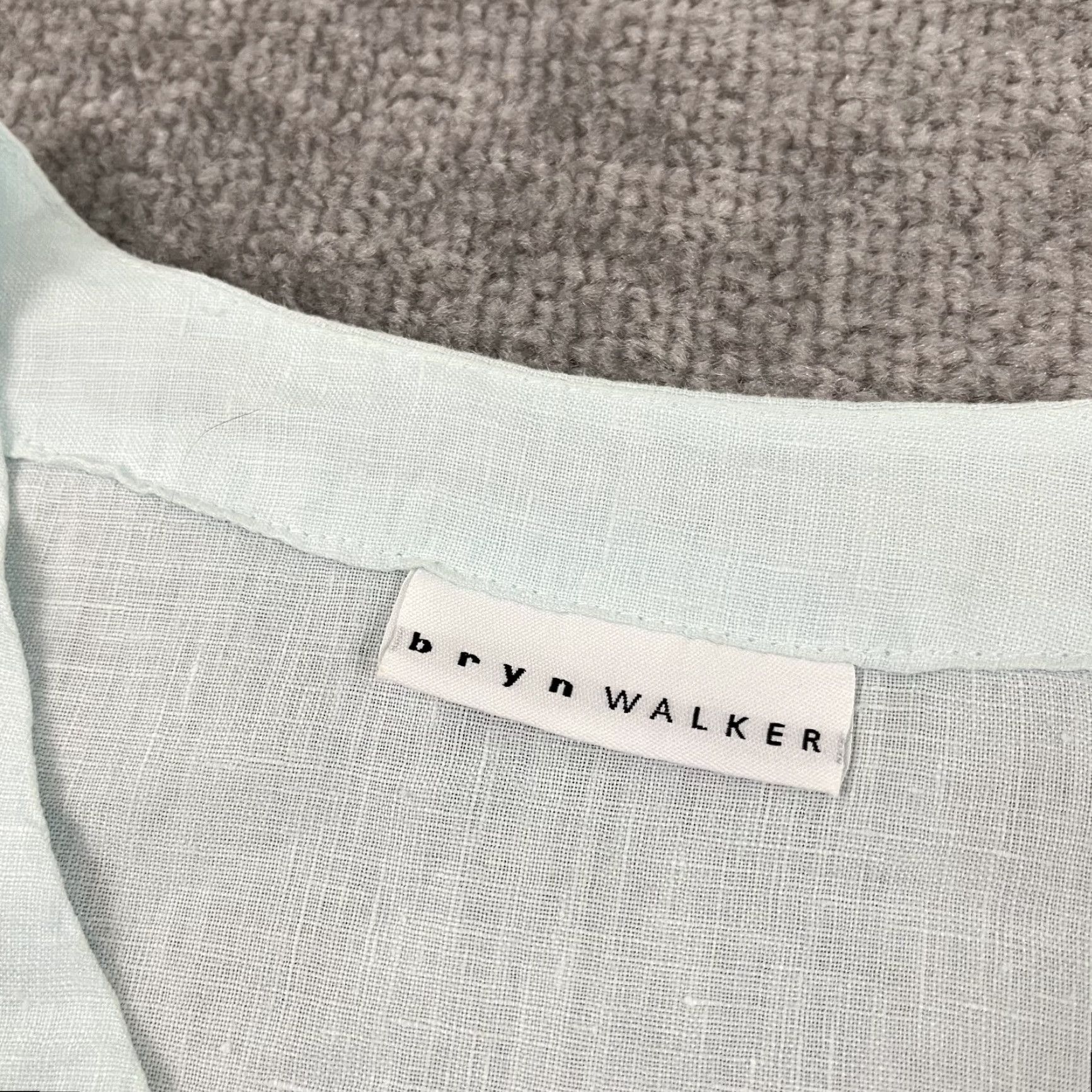 Vintage Bryn Walker Dress Womens S Light Blue 100% Linen Shift Pullover V-Neck Beach Size S / US 4 / IT 40 - 2 Thumbnail