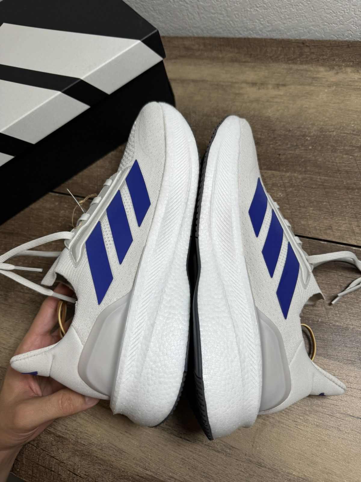 Adidas Size 10.5 adidas Ultraboost 5X Running Shoes Grey Men's New Size US 10.5 / EU 43-44 - 5 Thumbnail