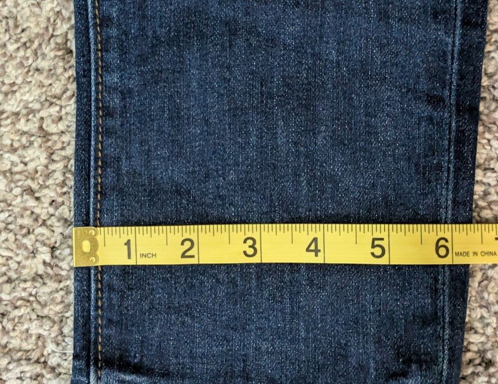Ann Taylor Ann Taylor The Taper mid rise women's blue jean size 0P Size 26" / US 2 / IT 38 - 5 Thumbnail