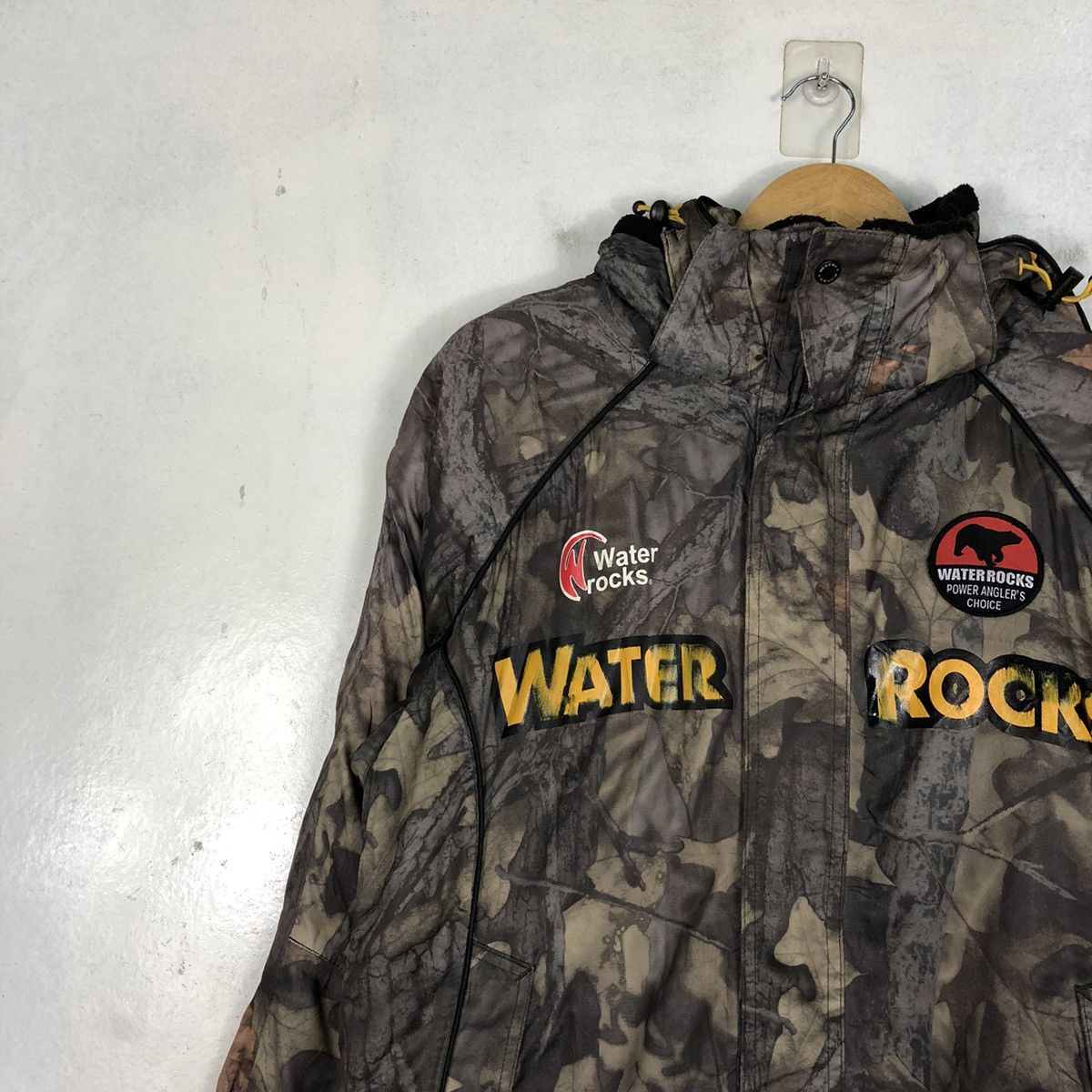 Vintage Vintage Water Rocks Camo tree Outdoor Jackets Size US M / EU 48-50 / 2 - 6 Thumbnail