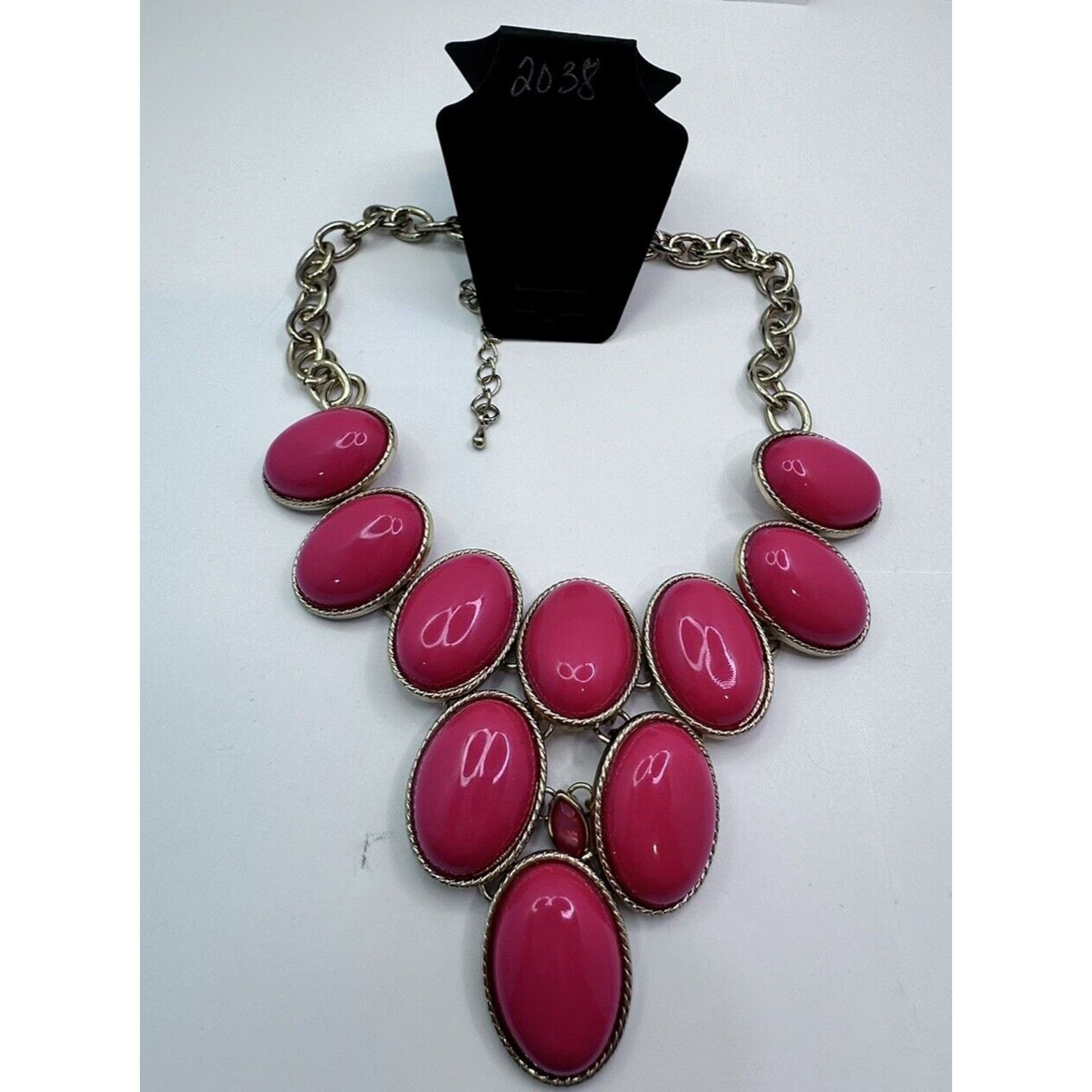 Pink Darling VTG Hot Pink Lucite Necklace Gold Tone BIb Necklace Size ONE SIZE - 8 Thumbnail