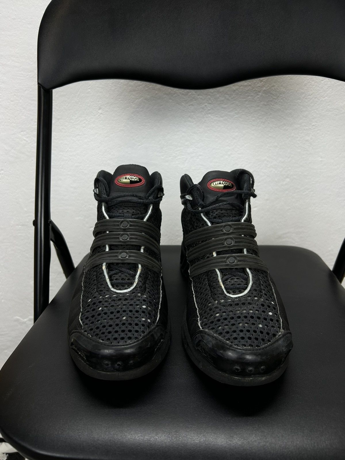 Adidas × Vintage Adidas Climacool Vintage Ho top Sneakers Triple Black sz 42 Size US 9 / EU 42 - 4 Thumbnail