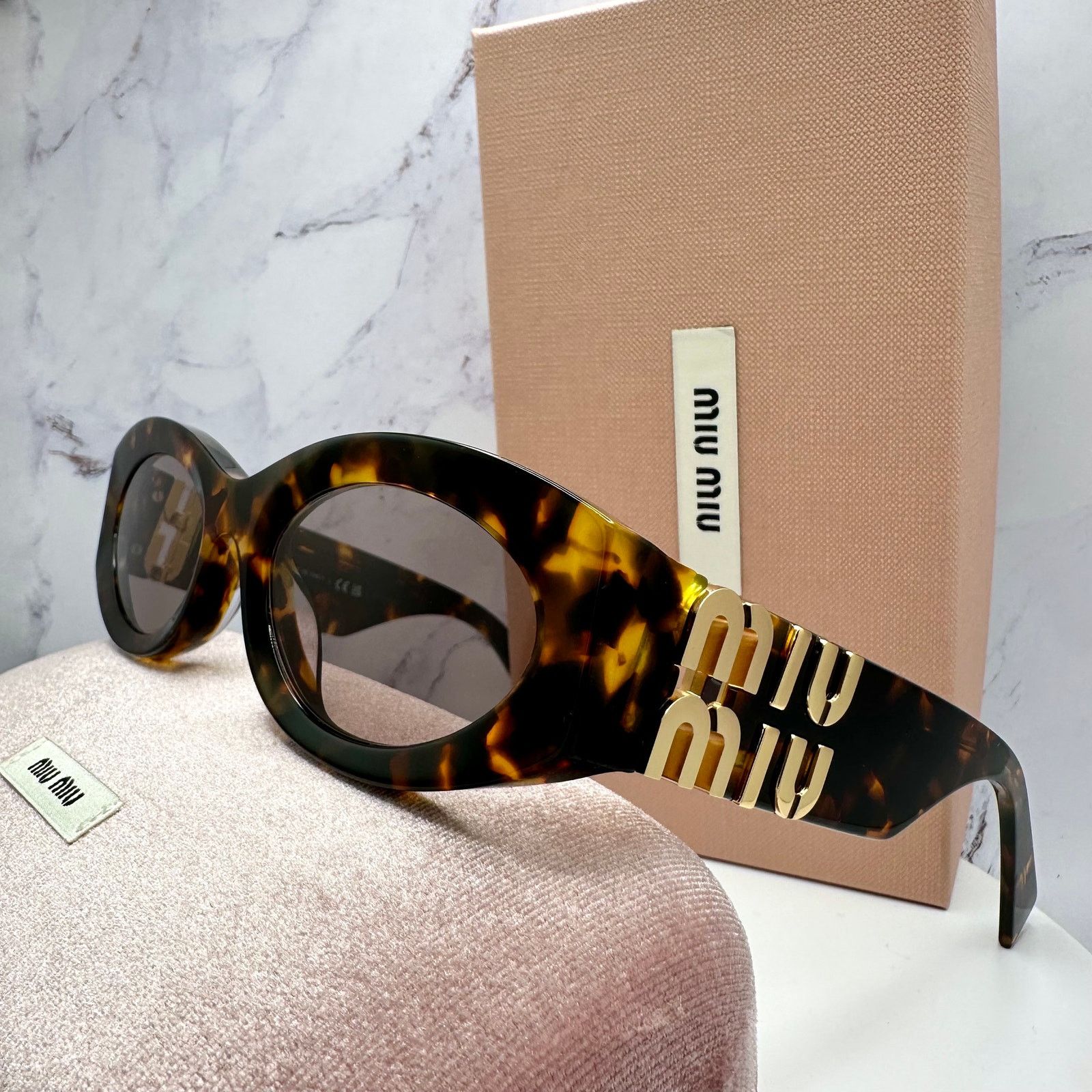 Miu Miu New MIU MIU Sunglasses Brown Tortoise Shell Oval Gold Logo Size ONE SIZE - 15 Thumbnail