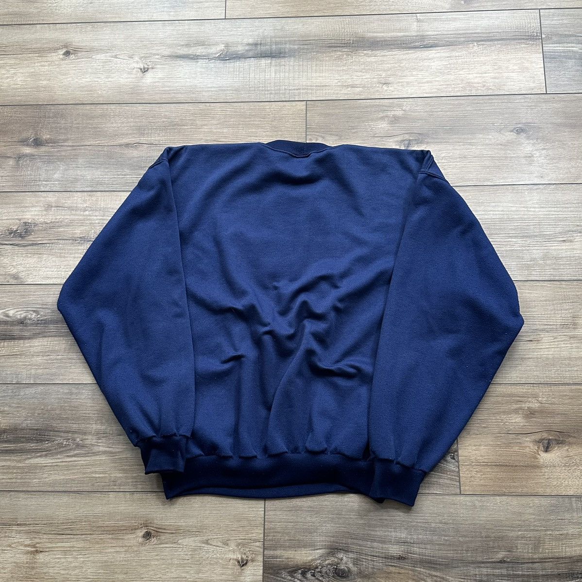Guess Vintage 90s GUESS Embroidered Crewneck Sweatshirt Size US L / EU 52-54 / 3 - 6 Thumbnail