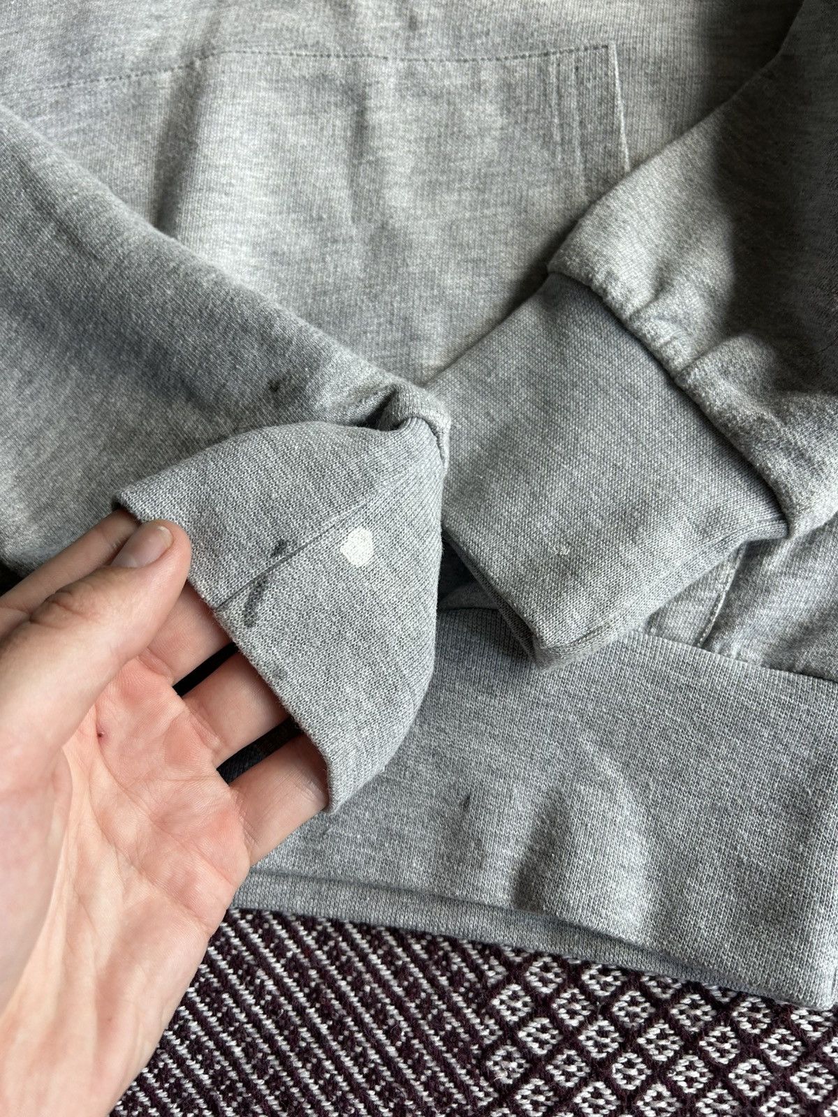 Wu-Tang Clan Vintage Wu-Tang Big Logo Hoodie 2011 Official Thrashed Item Size US S / EU 44-46 / 1 - 9 Thumbnail