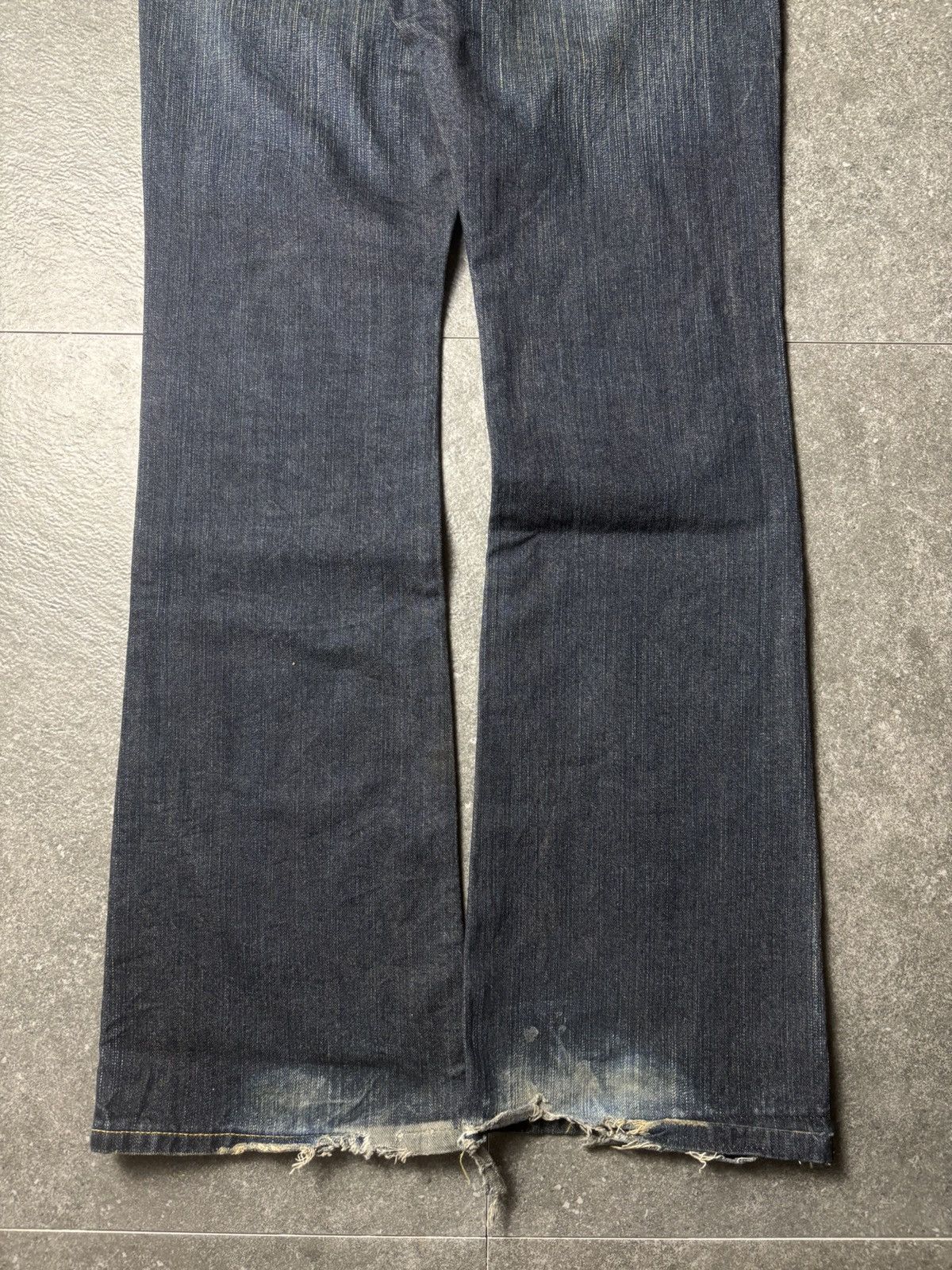Edwin 2000s Edwin Japan Claw Marks Distressed Bootcut Jeans Size US 31 - 11 Thumbnail