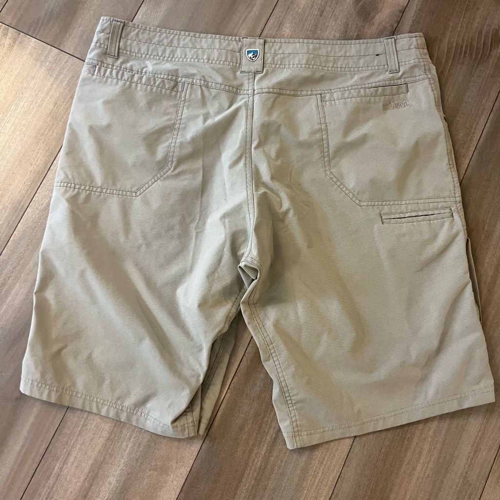Kuhl Kuhl Khaki/Beige Athletic Cargo Shorts Men 40 Size US 40 / EU 56 - 5 Thumbnail