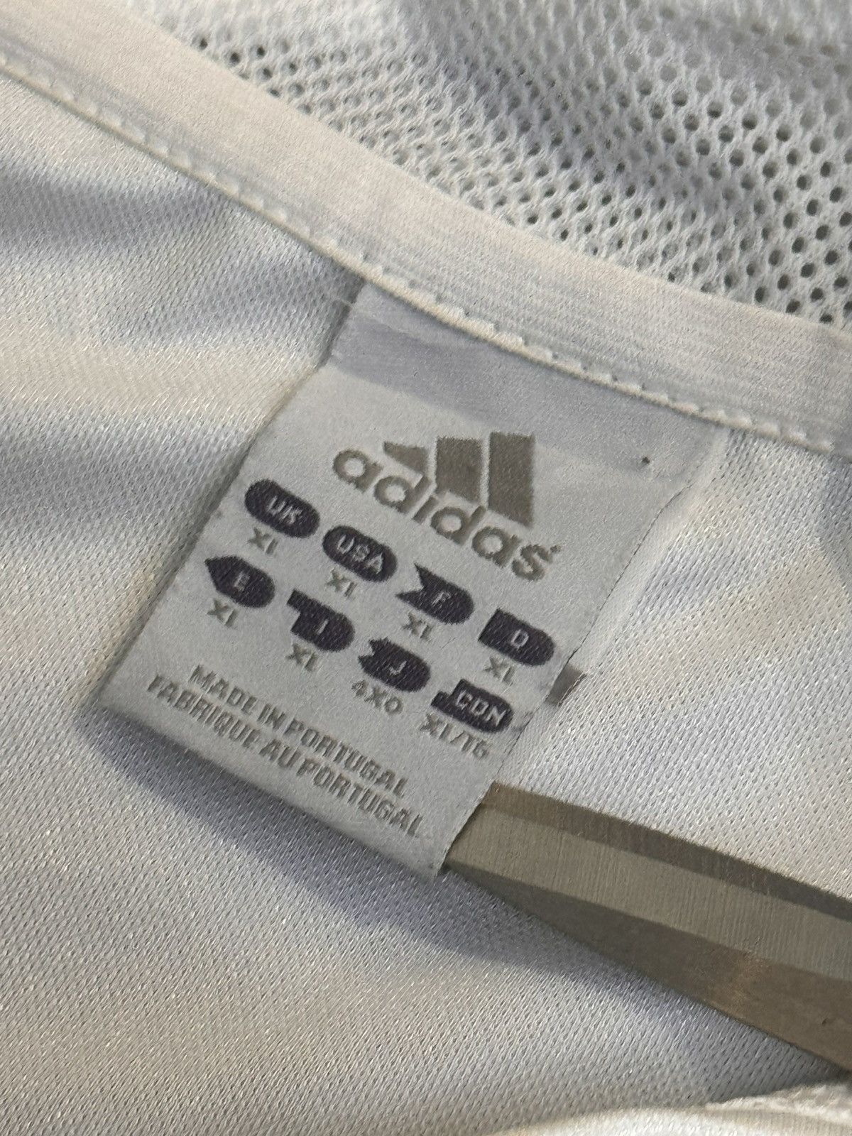 UEFA Real Madrid Zidane 2004/2005 Size US XL / EU 56 / 4 - 10 Thumbnail