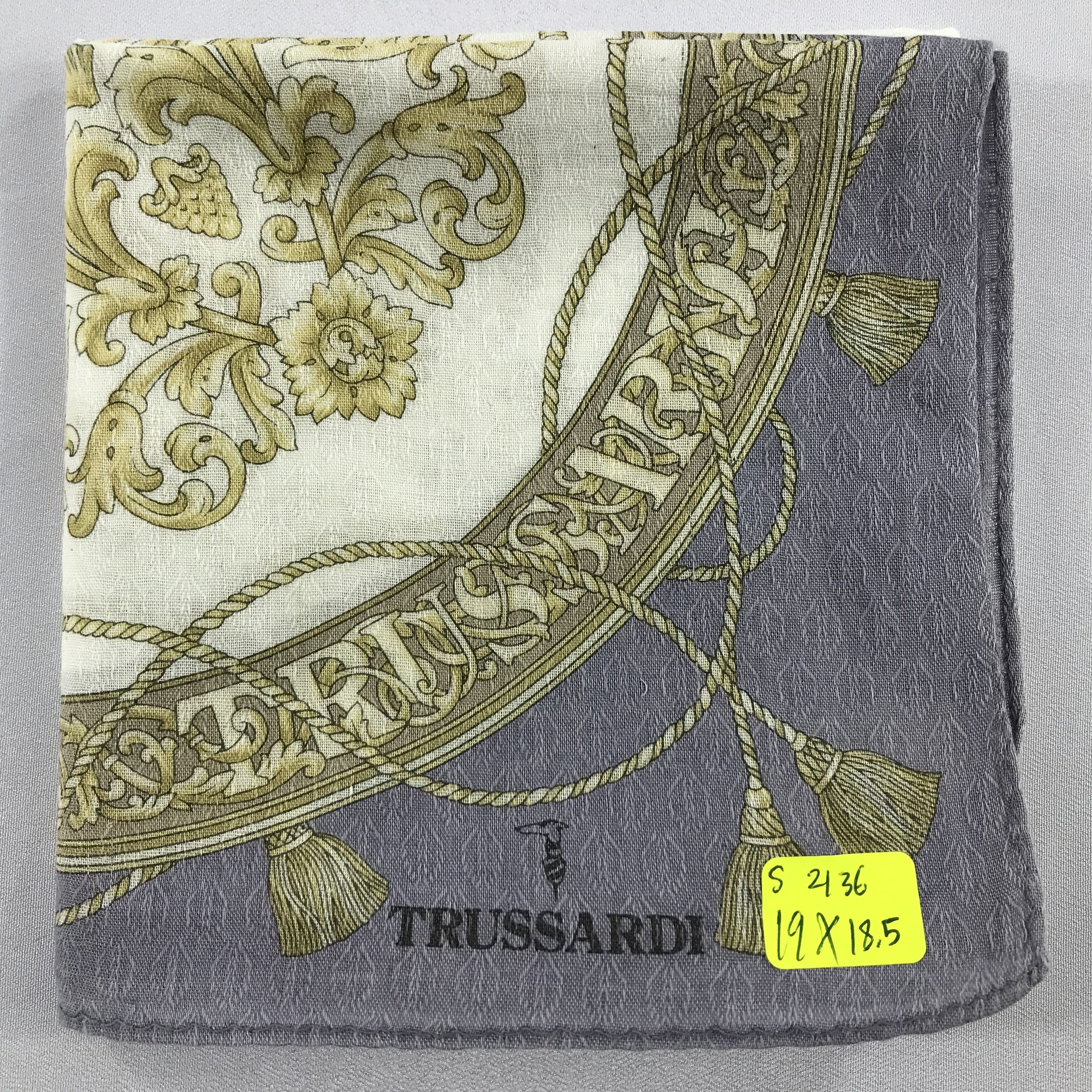 Trussardi × Vintage Trussardi Bandana / Handkerchief / Neckerchief - S2136 Size ONE SIZE - 5 Thumbnail