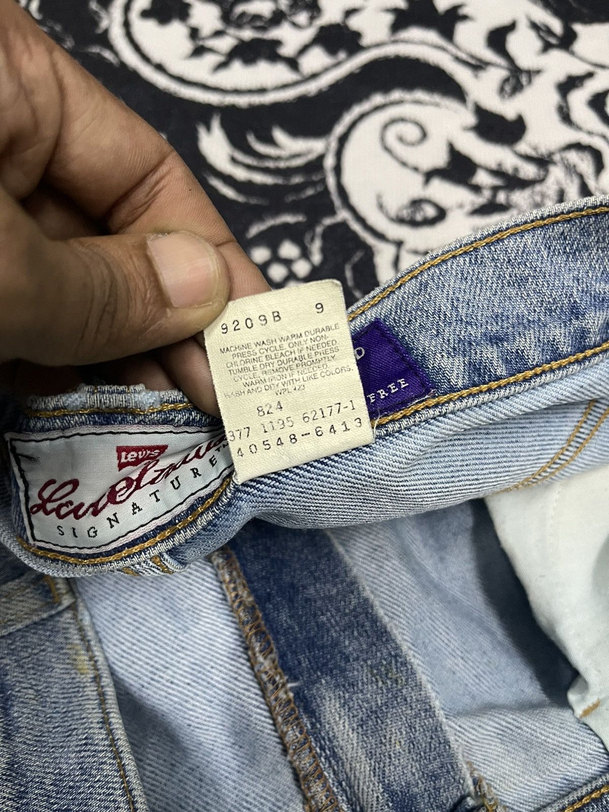 Levi's 90s LEVIS 540 BAGGY JEANS SPLASH PAINT JEANS 34x32 Size US 34 / EU 50 - 12 Thumbnail