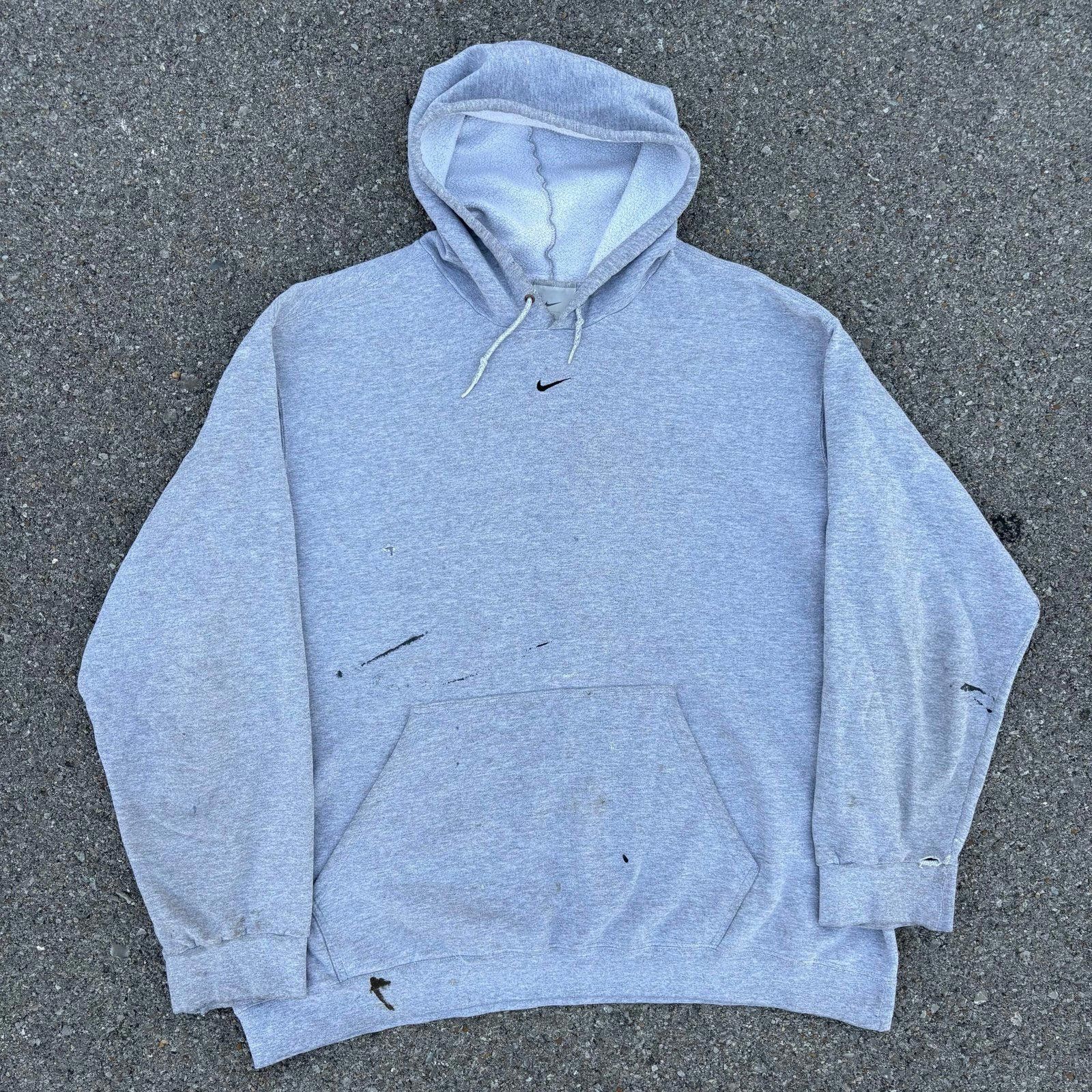 Nike Y2K Nike center logo hoodie Size US XL / EU 56 / 4 - 1 Thumbnail