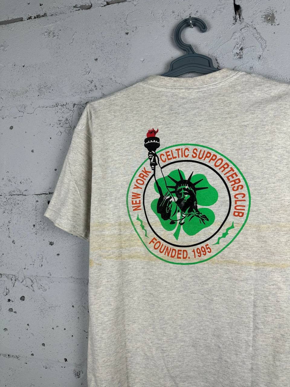NBA × Vintage Celtic New York supporters club t shirt vintage 1995 Size US L / EU 52-54 / 3 - 8 Thumbnail
