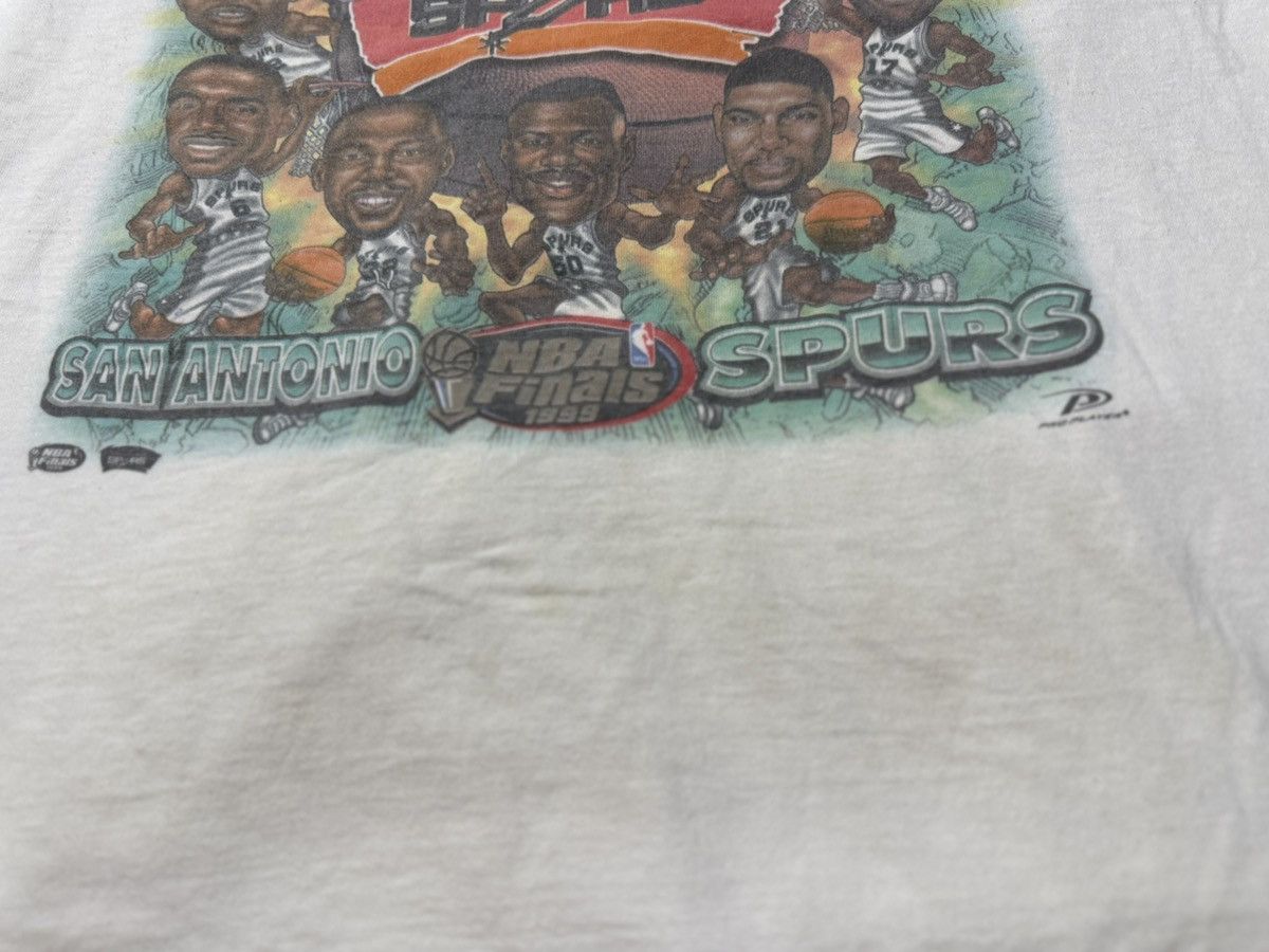 Vintage Vintage 90s NBA San Antonio Spurs Championship T Shirt Size US L / EU 52-54 / 3 - 5 Thumbnail