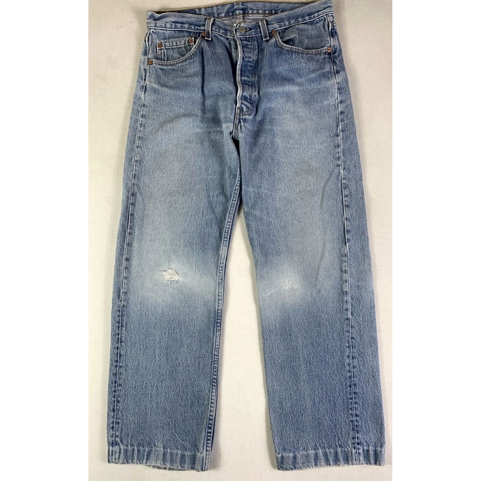 Levi's VINTAGE Levi's 501 Jeans 34x36 Made In USA Distressed Hemmed 32x26 90s Cowboy Hipster Retro USA Size US 32 / EU 48 - 2 Thumbnail