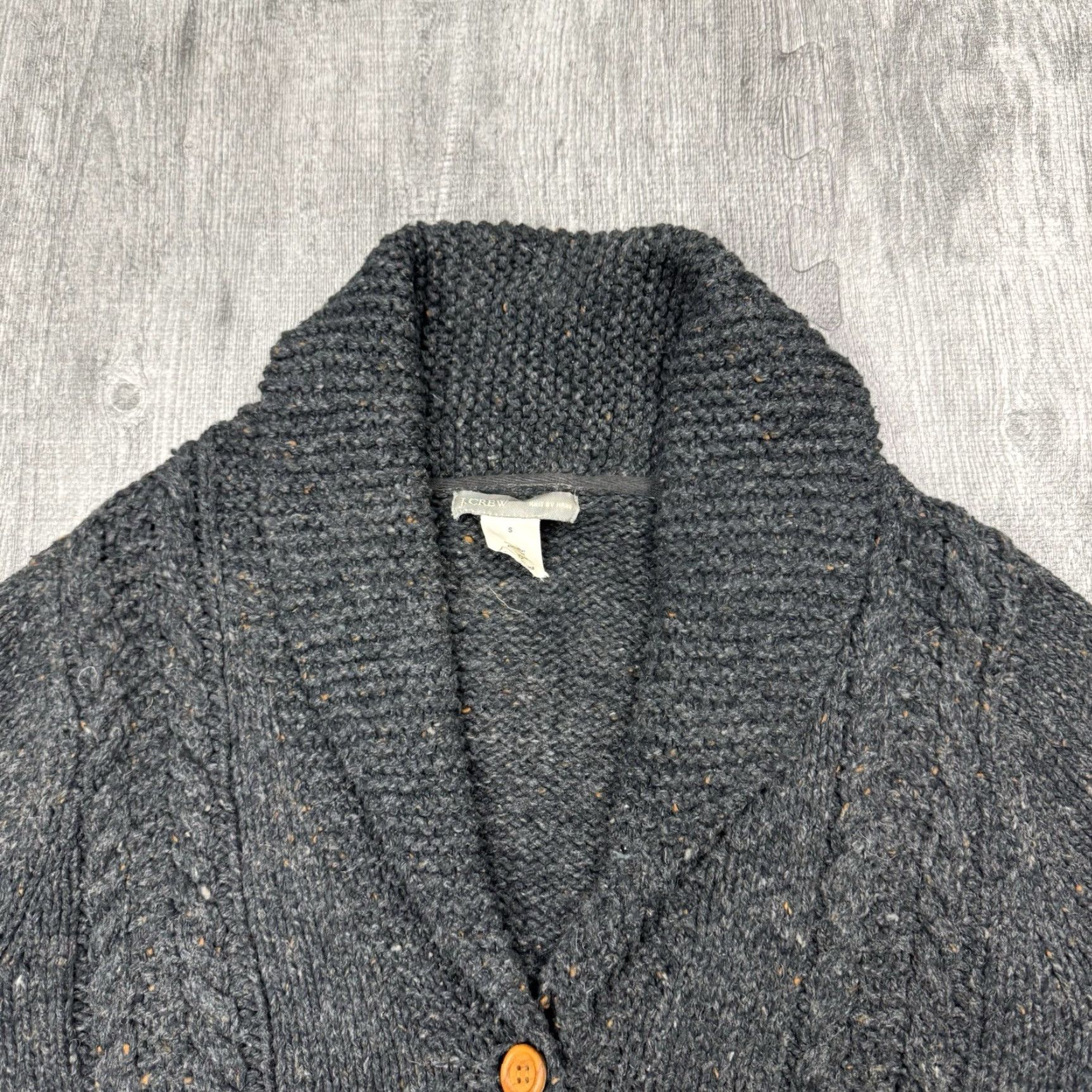J.Crew J.CREW Cardigan Knit by Hand Dark Grey Wool Blend Belted Wood Buttons S Women's Sweater Cable Knit Fisherman Pattern Vintage No Size S / US 4 / IT 40 - 2 Thumbnail