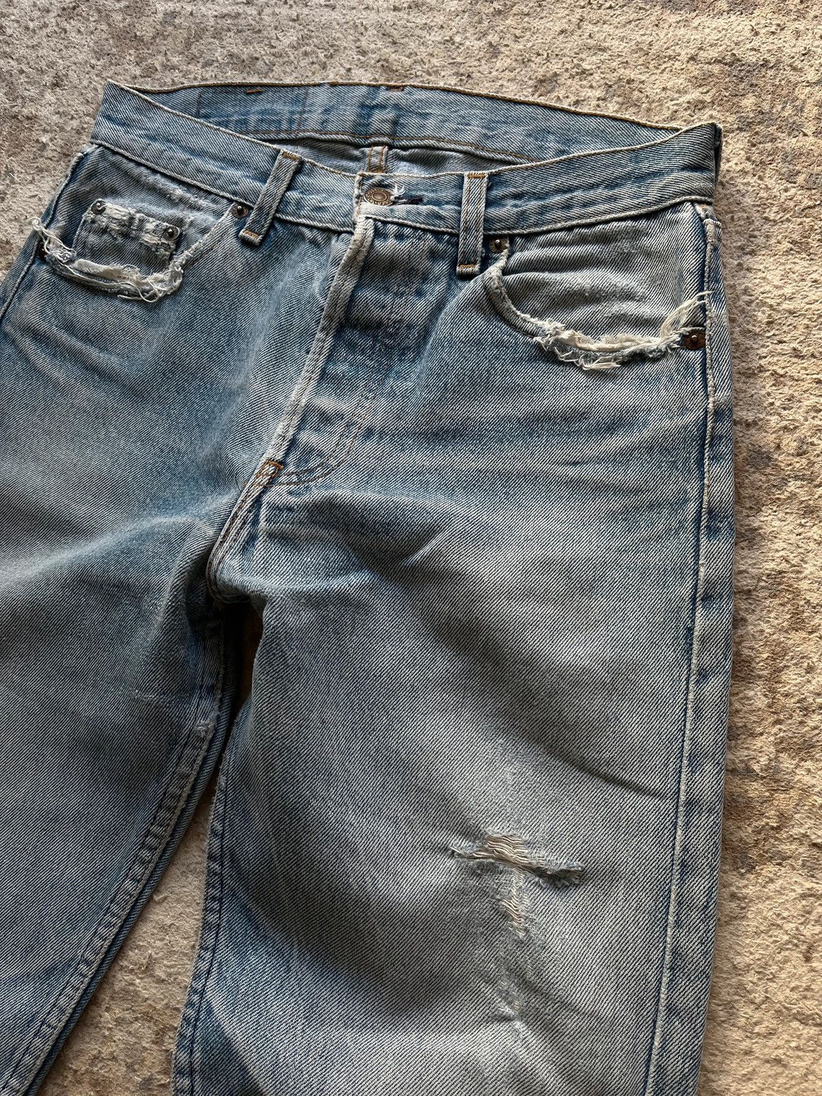 Levi's Levi’s Made In France Jeans Sz W29 L36 Distressed Jeans Size 29" - 9 Thumbnail