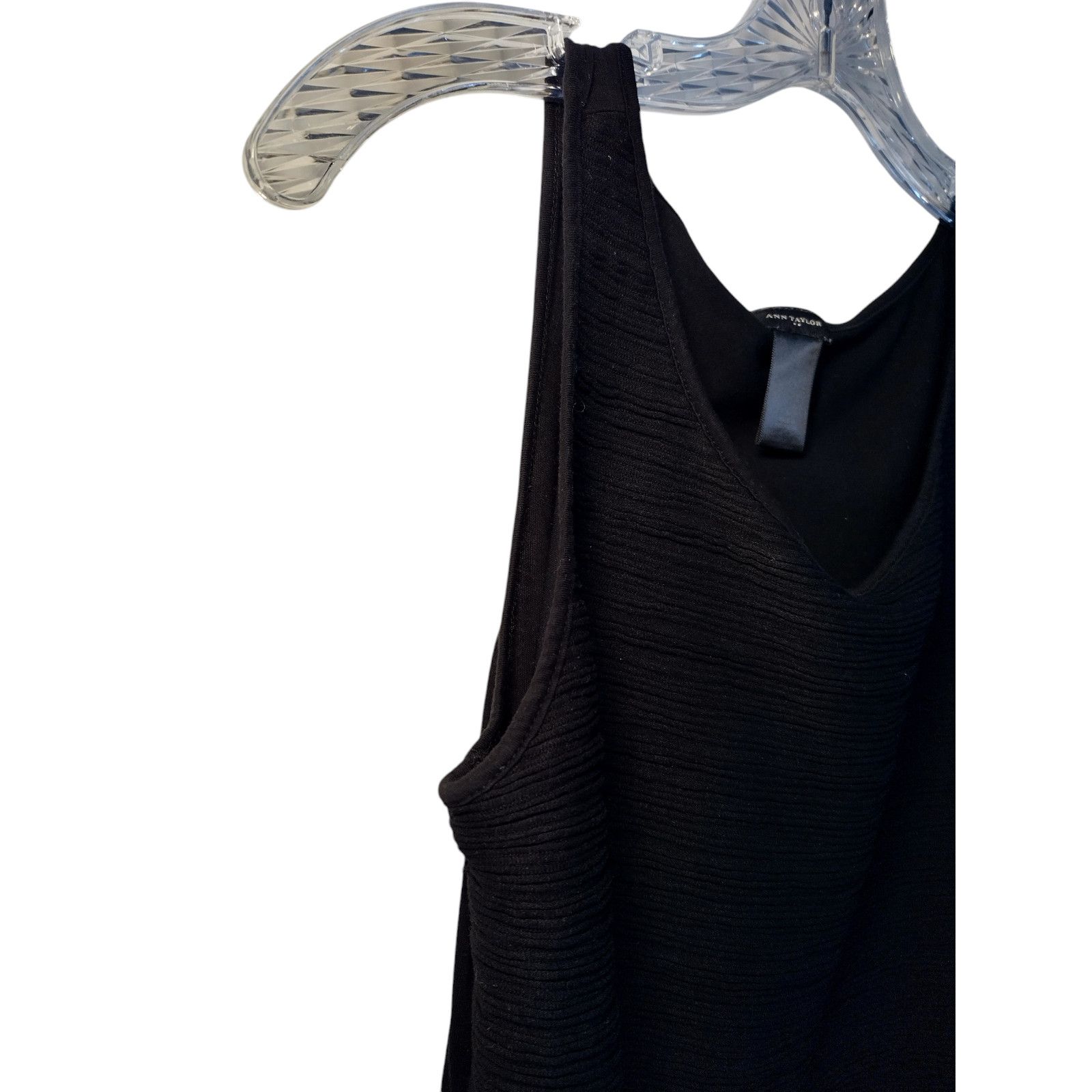 Ann Taylor Ann Taylor Womens Pullover Scoop neck Tank Black Sz Small Size S / US 4 / IT 40 - 9 Thumbnail