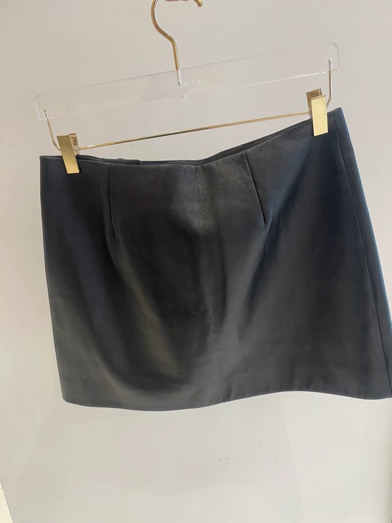 Versace Versace A-line sheepskin hip-hugging skirt Size 24" / US 00 / IT 34 - 4 Thumbnail