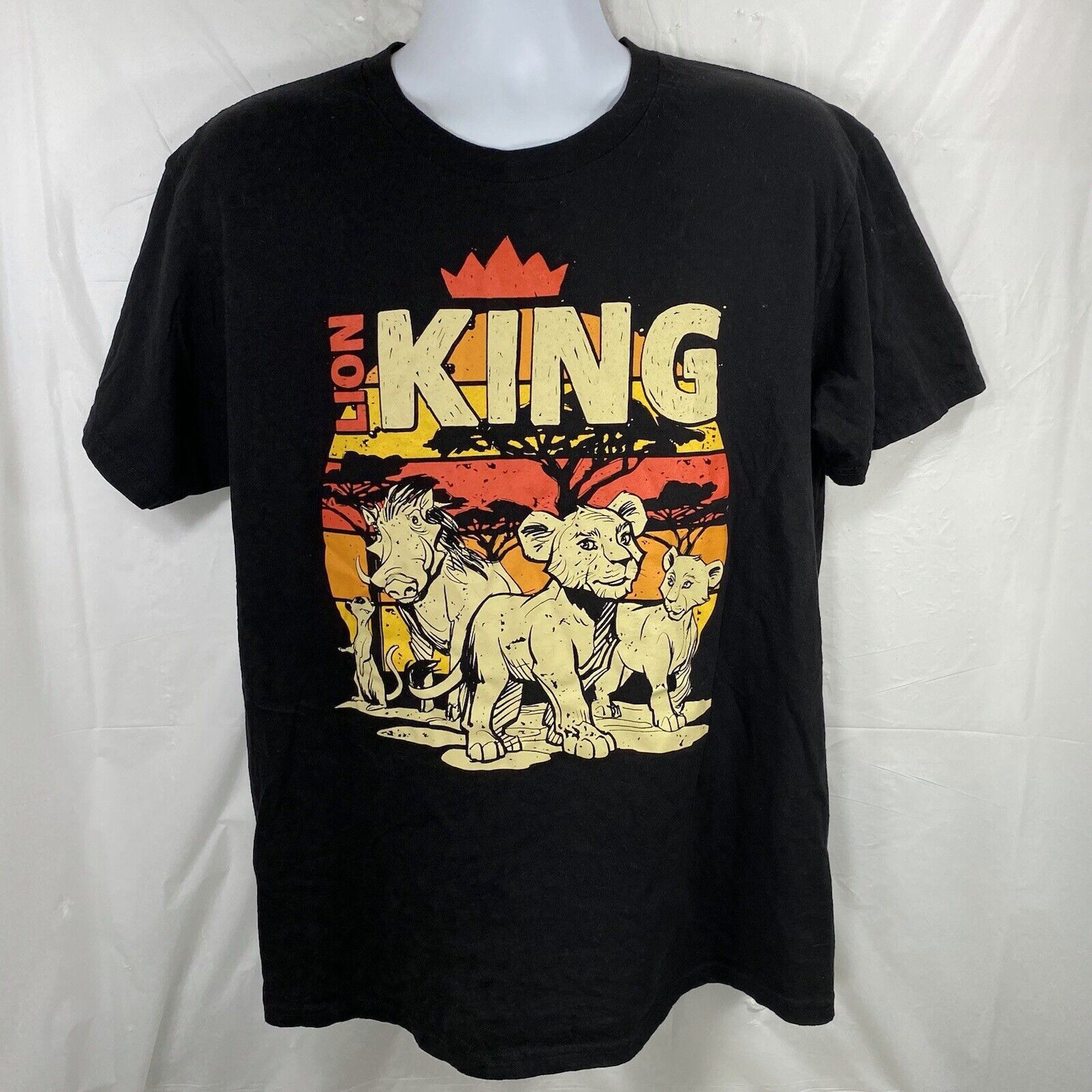 Disney Disney The Lion King Large Colorful Movie Graphic T Shirt Size US L / EU 52-54 / 3 - 1 Thumbnail