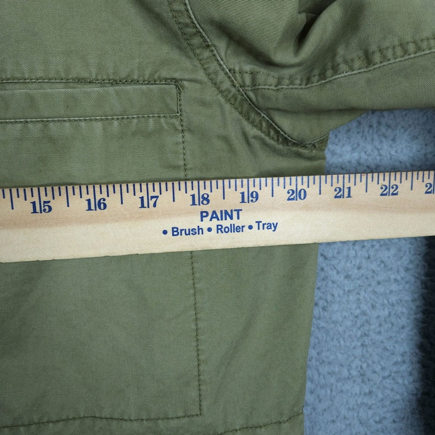 J.Crew J.CREW Jacket Green Standing Collar Full zip Pockets Unlined Size L Womens Shirt? (Note: This line would be corrected below) Size L / US 10 / IT 46 - 5 Thumbnail