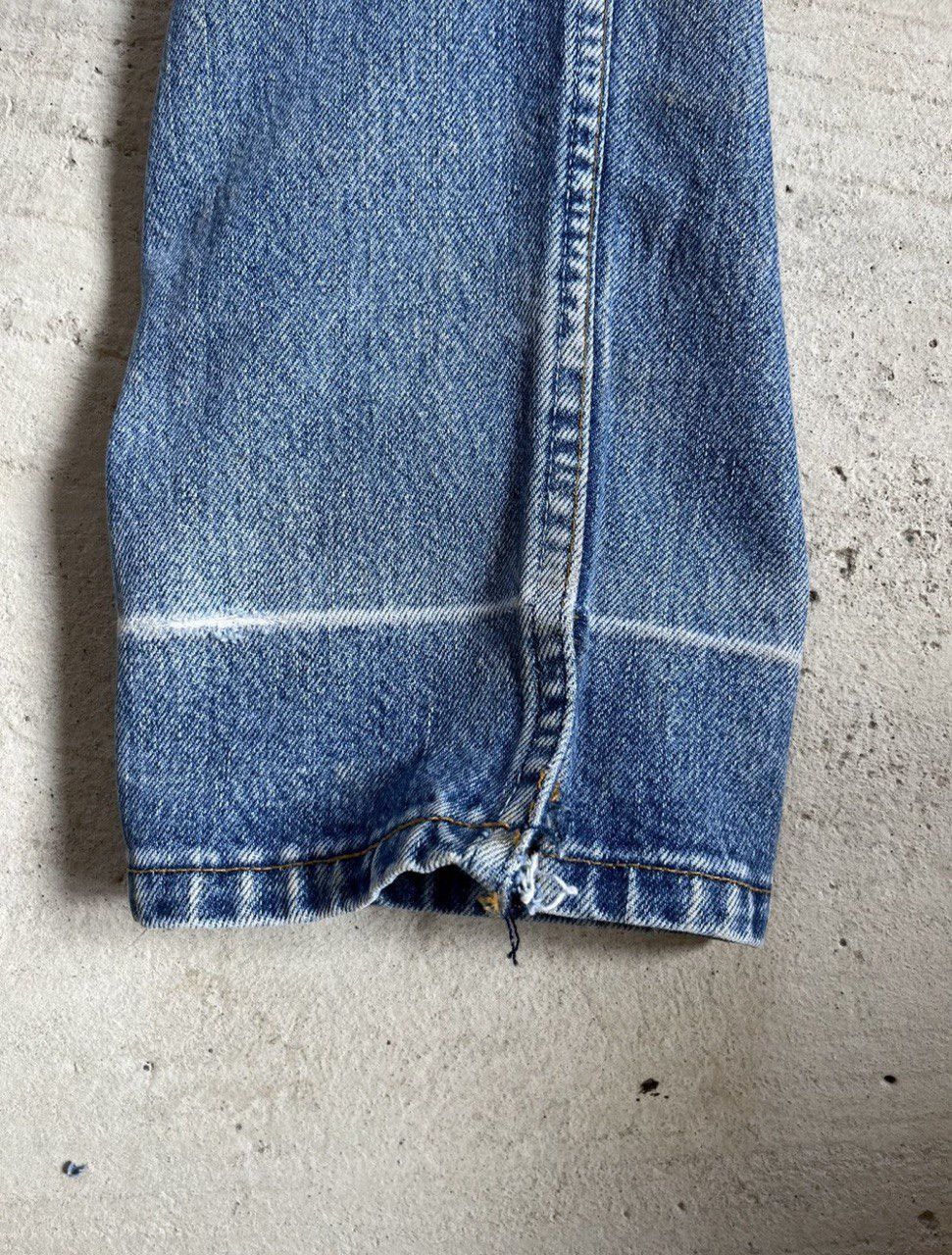 Levi's Vintage Clothing Levis Vintage Destroyed Blue Jeans Size US 32 / EU 48 - 6 Thumbnail