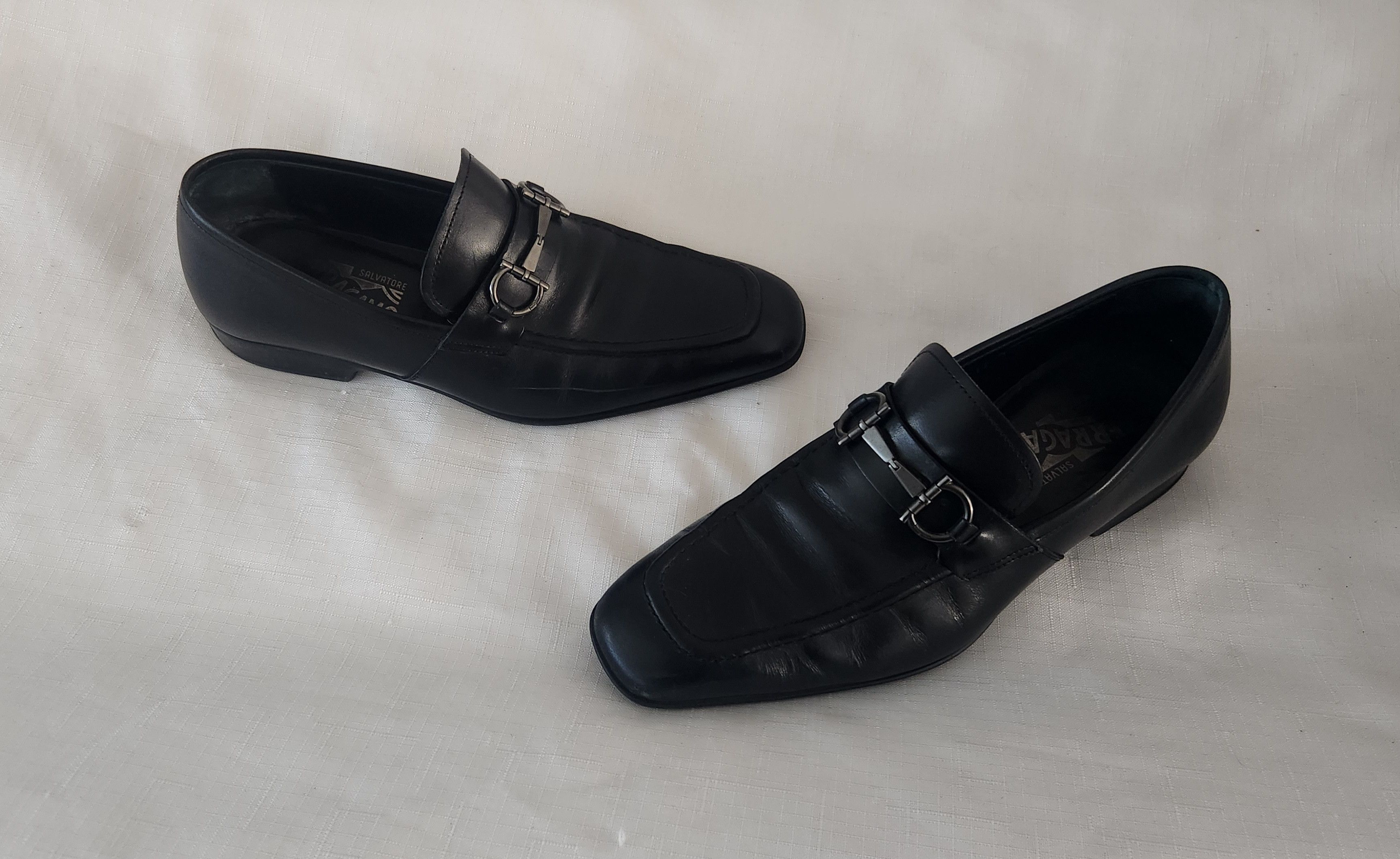 Salvatore Ferragamo Men's Size 8 D Black Leather Loafers