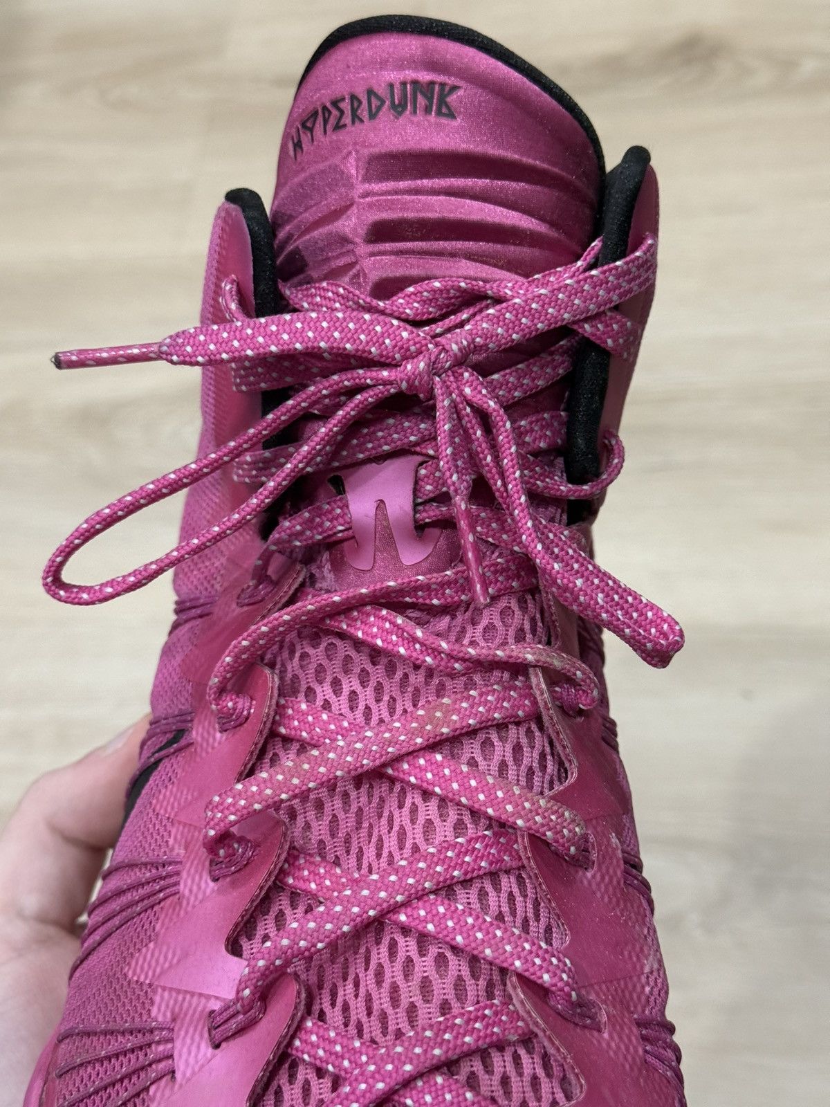 Nike Nike Hyperdunk 2013 Pink Breast Cancer Awareness Size US 12 / EU 45 - 15 Thumbnail
